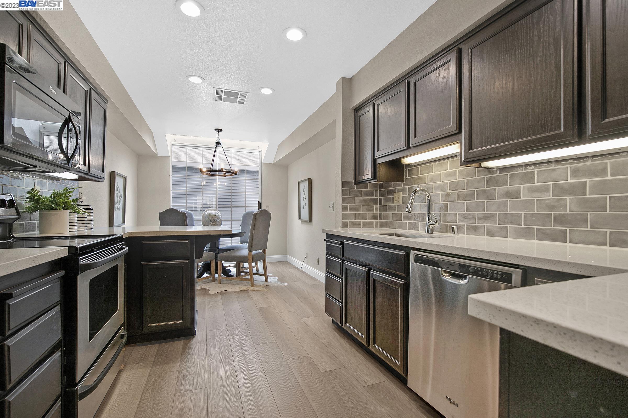 5574 Baldwin Way, Pleasanton, CA 94588