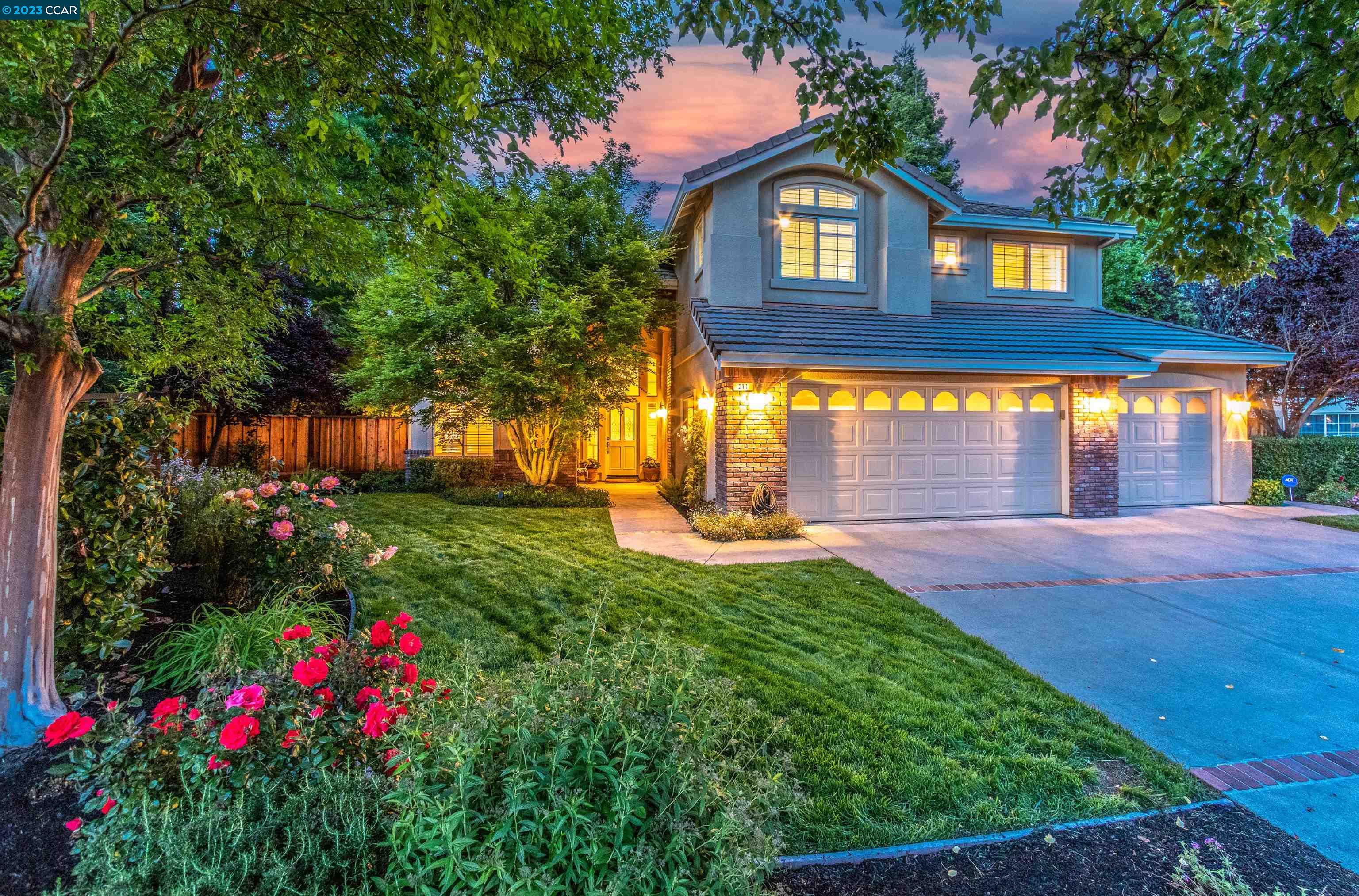 211 Kaitlyn Ln, Danville, CA 94506