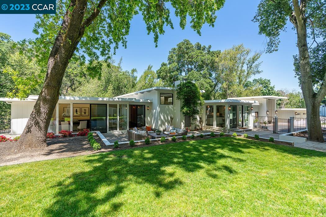 3554 Springhill Rd, Lafayette, CA 94549