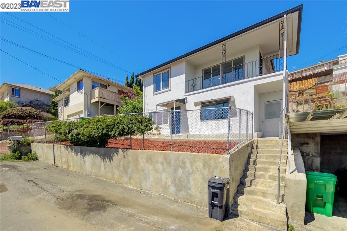 1978 Placer Dr, San Leandro, CA 94578