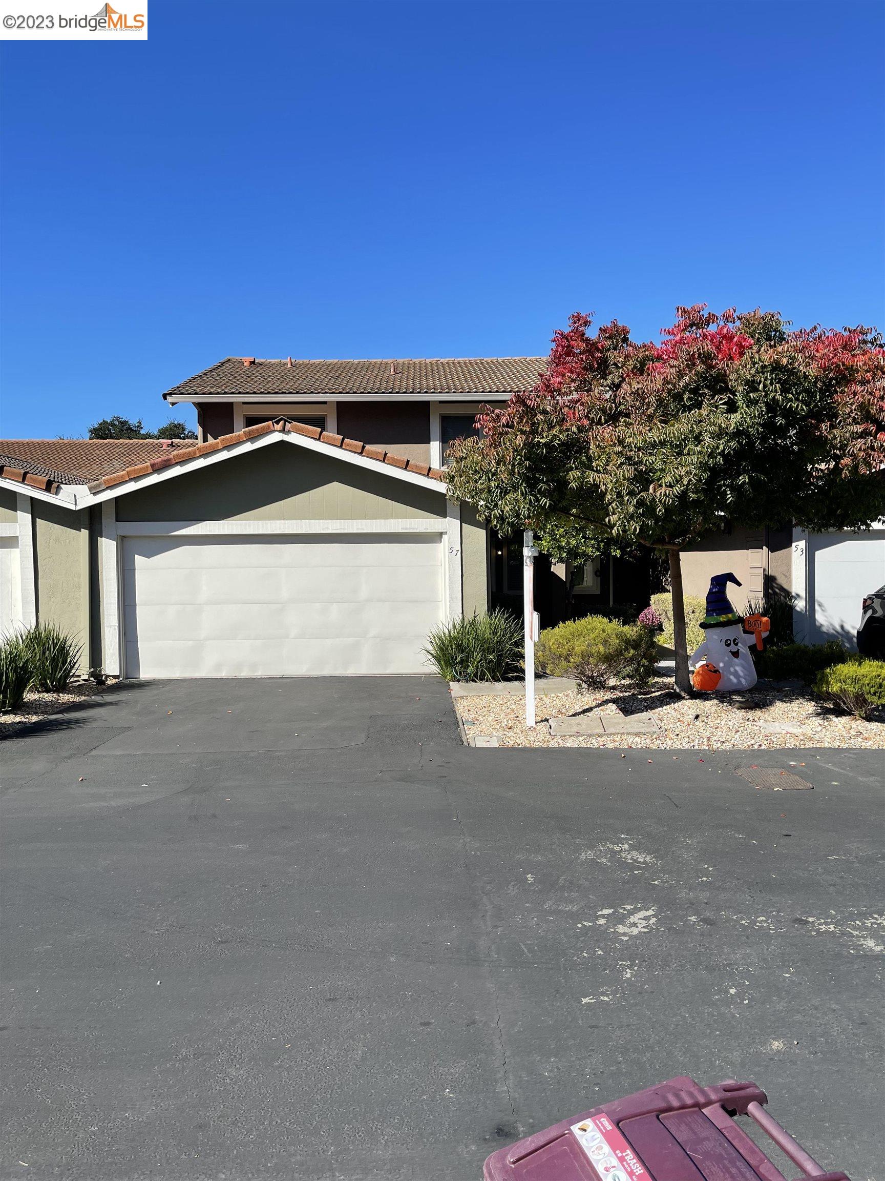 More Details about MLS # 41027948 : 57 IRONWOOD