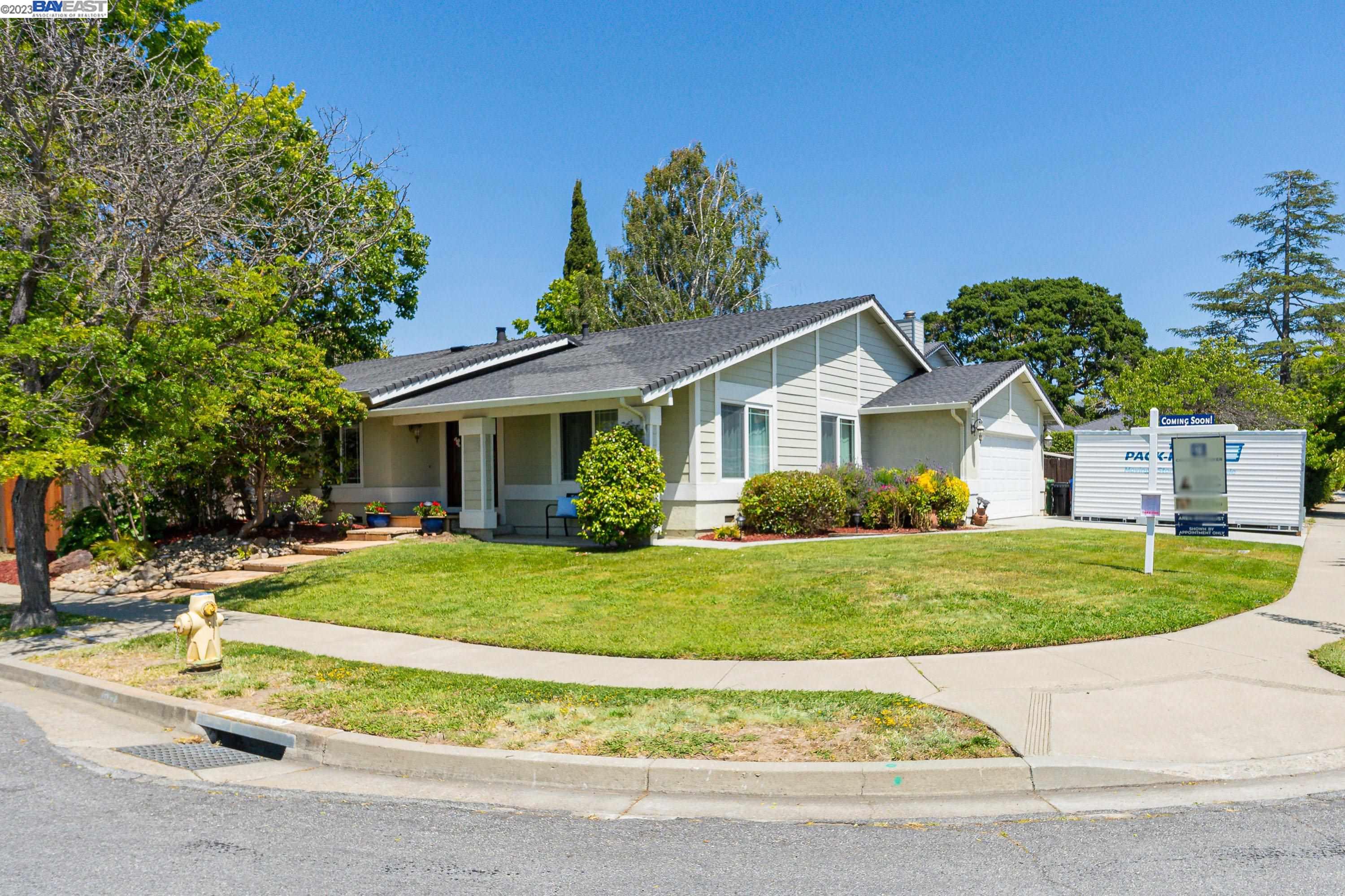 34654 Wells Ave, Fremont, CA 94555
