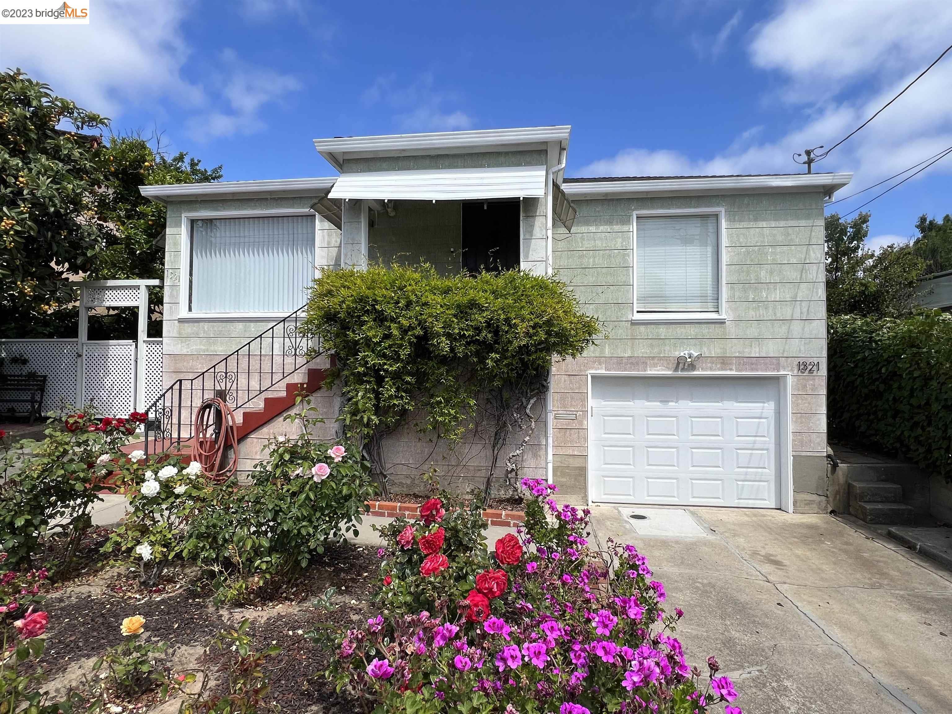 1321 Oak St, Martinez, CA 94553