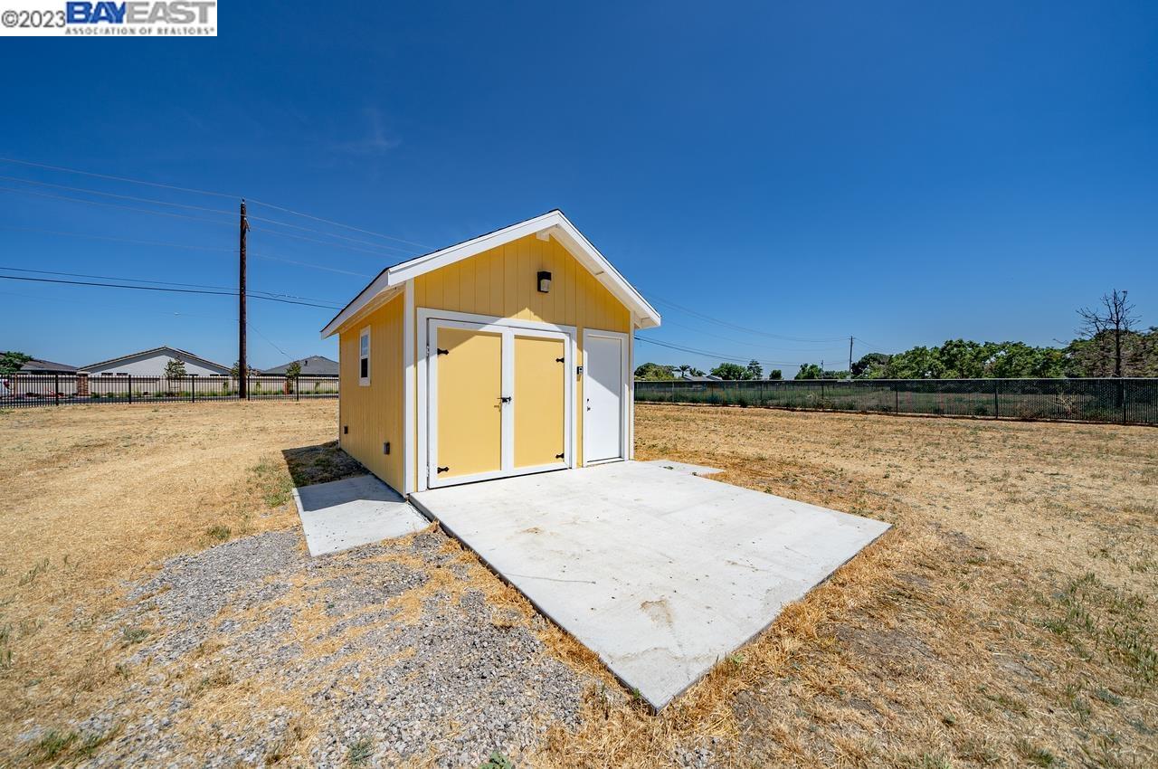 Detail Gallery Image 13 of 28 For 6381 Sellers Ave, Oakley,  CA 94561 - 3 Beds | 1 Baths