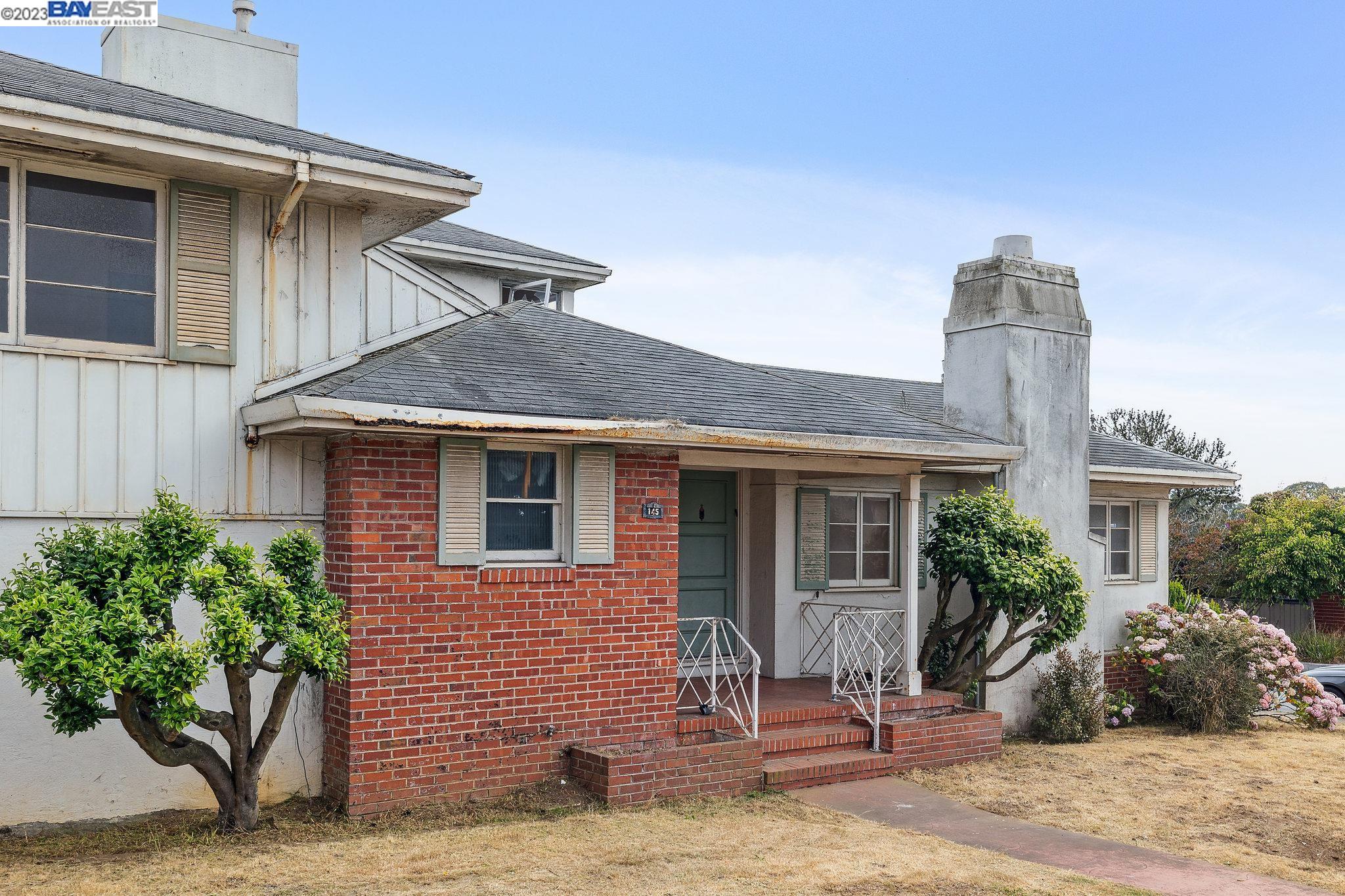 145 Winston Dr, San Francisco, California 94132, 3 Bedrooms Bedrooms, 6 Rooms Rooms,2 BathroomsBathrooms,Residential,For Sale,145 Winston Dr,41033881