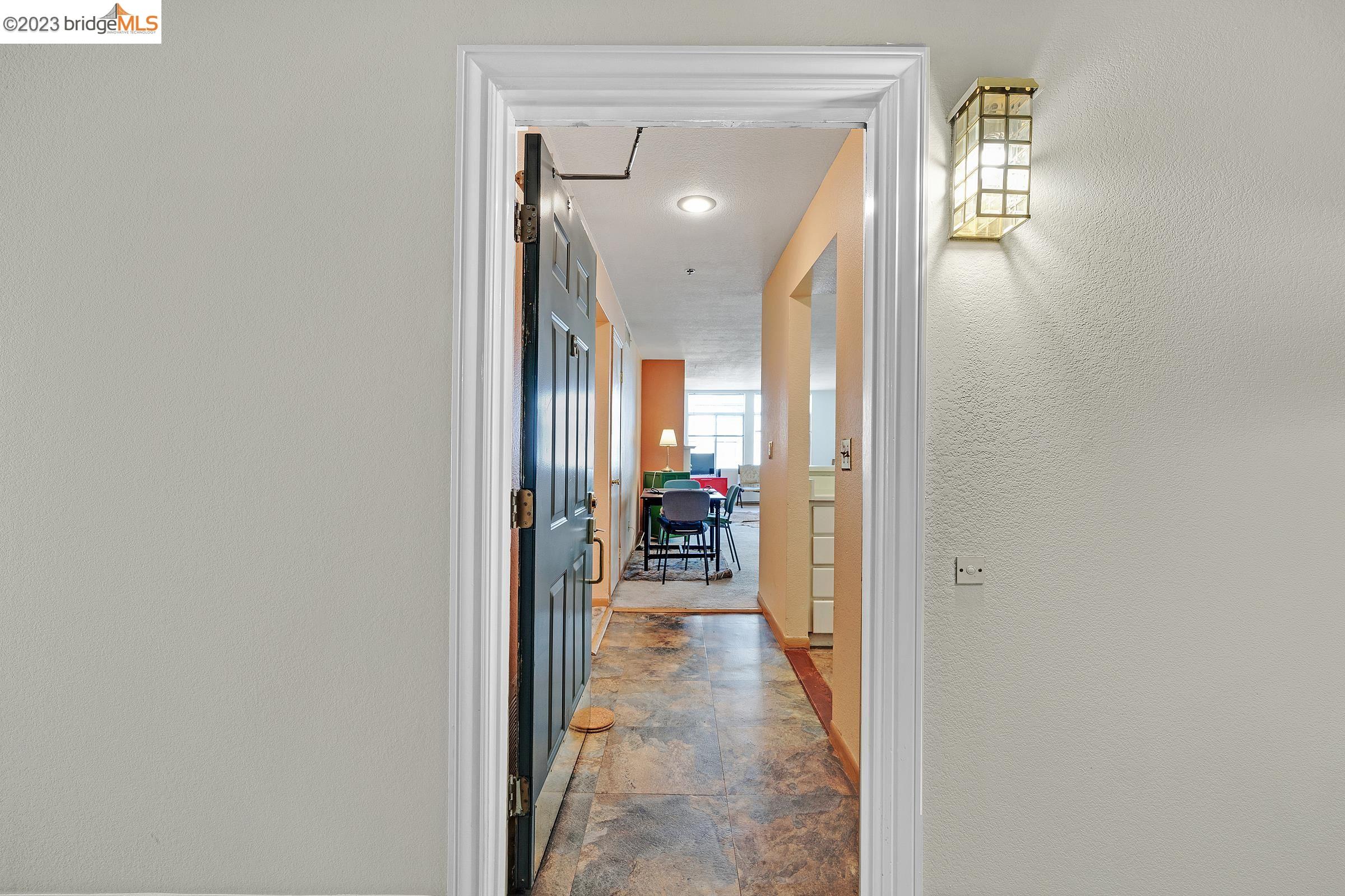 535 Pierce St 1205
