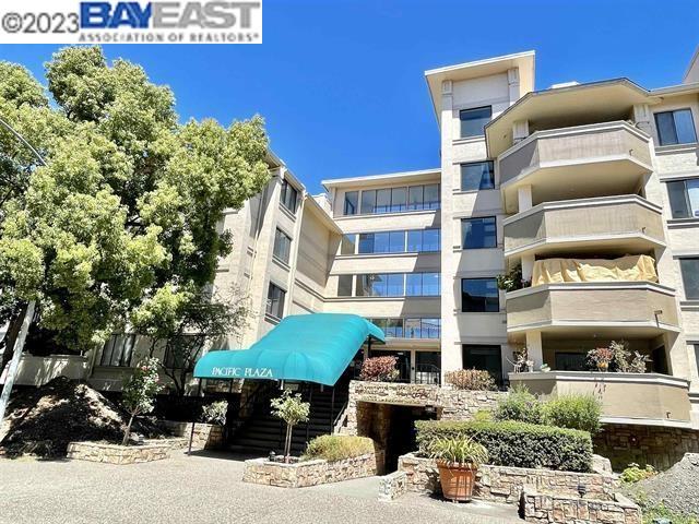 Detail Gallery Image 3 of 16 For 1400 Carpentier St #123,  San Leandro,  CA 94577 - 1 Beds | 1 Baths