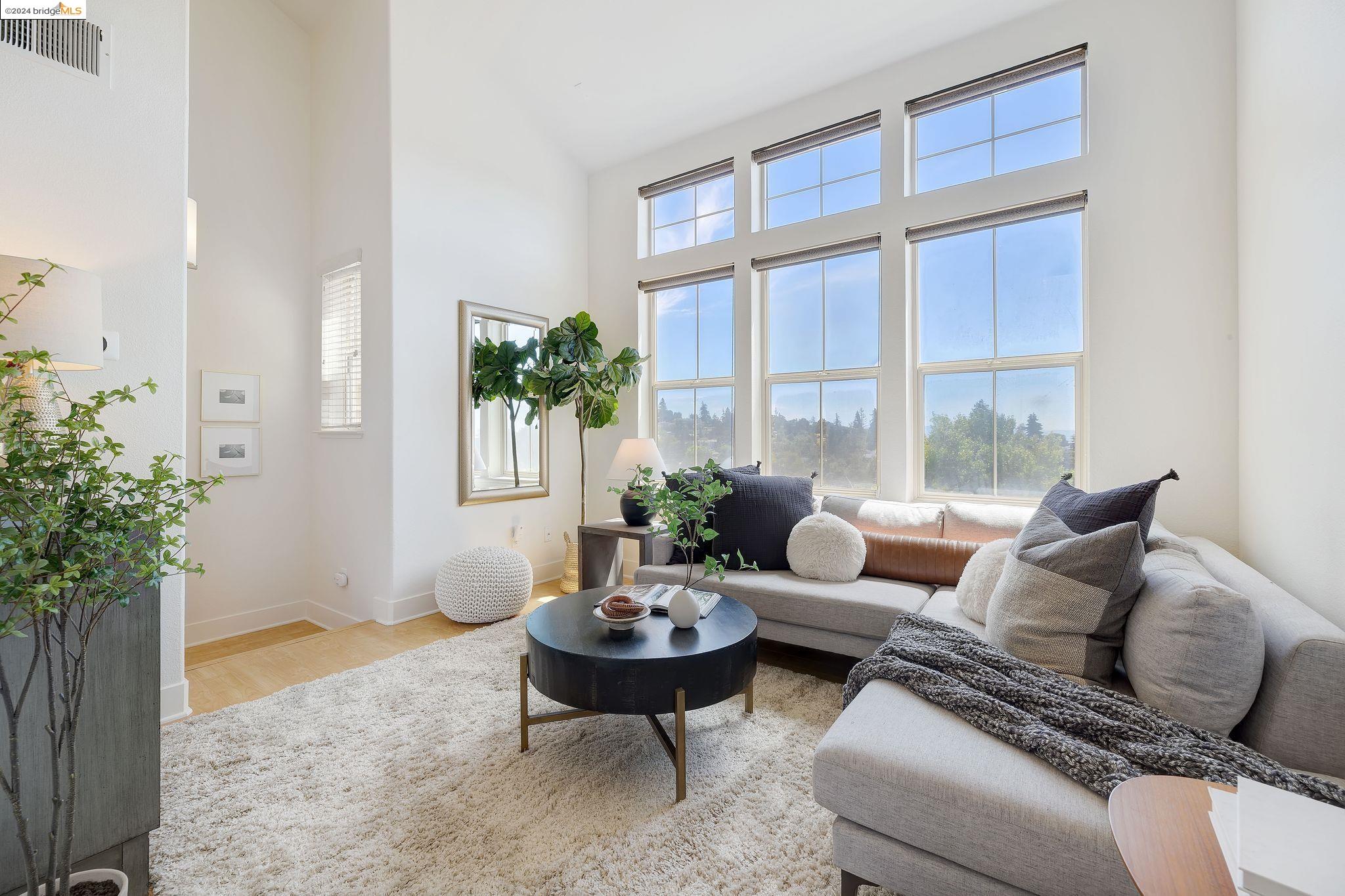 Browse active condo listings in LEONA HEIGHTS