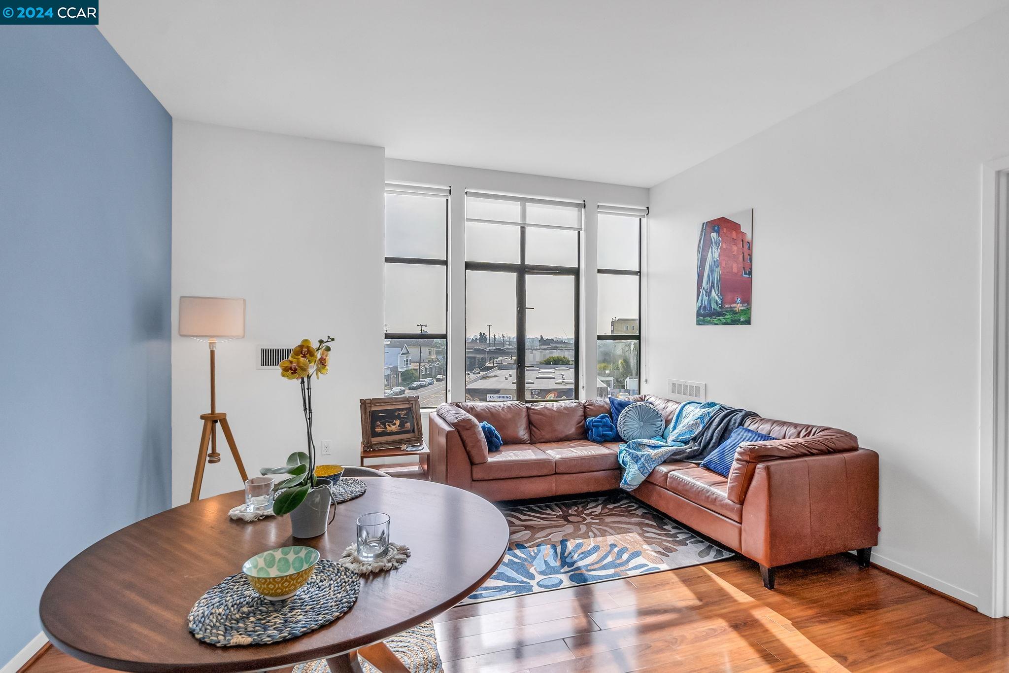 Detail Gallery Image 2 of 22 For 3801 San Pablo Ave #305,  Emeryville,  CA 94608 - 1 Beds | 1 Baths