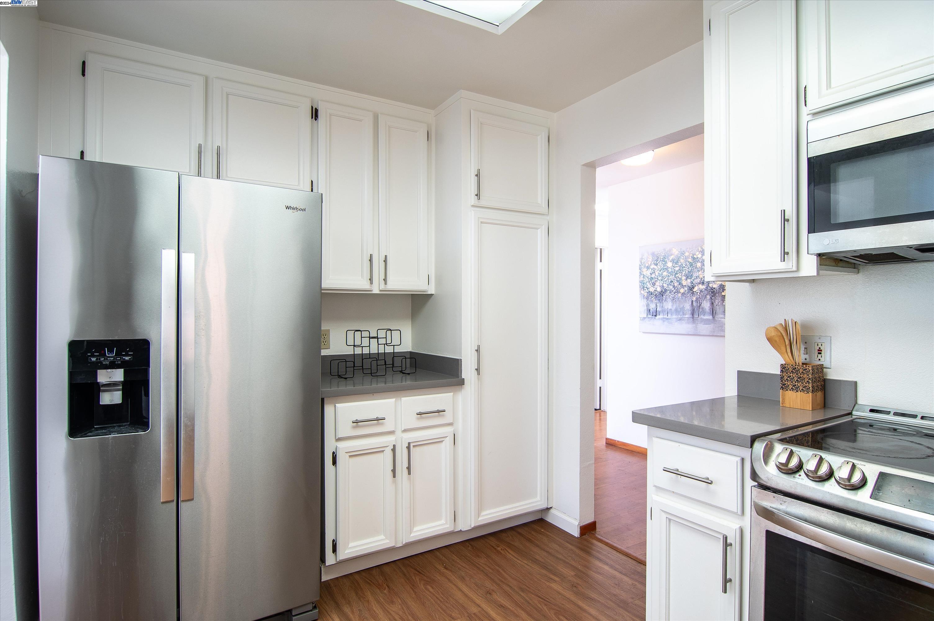 Detail Gallery Image 9 of 50 For 928 Wright Ave #508,  Mountain View,  CA 94043 - 3 Beds | 2 Baths