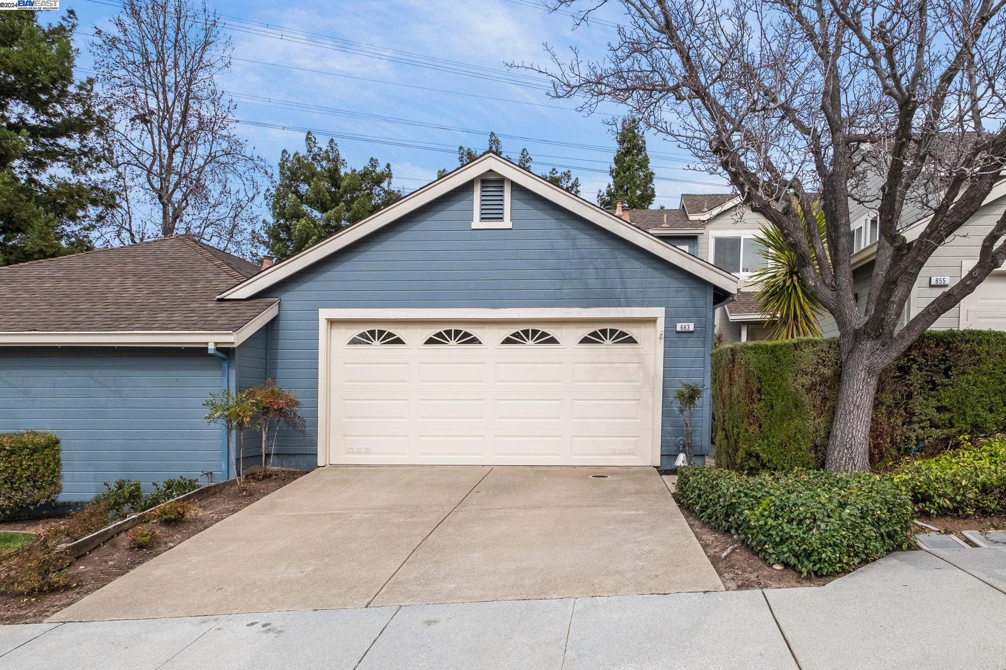 Detail Gallery Image 2 of 33 For 663 Praderia Cir, Fremont,  CA 94539 - 2 Beds | 2/1 Baths
