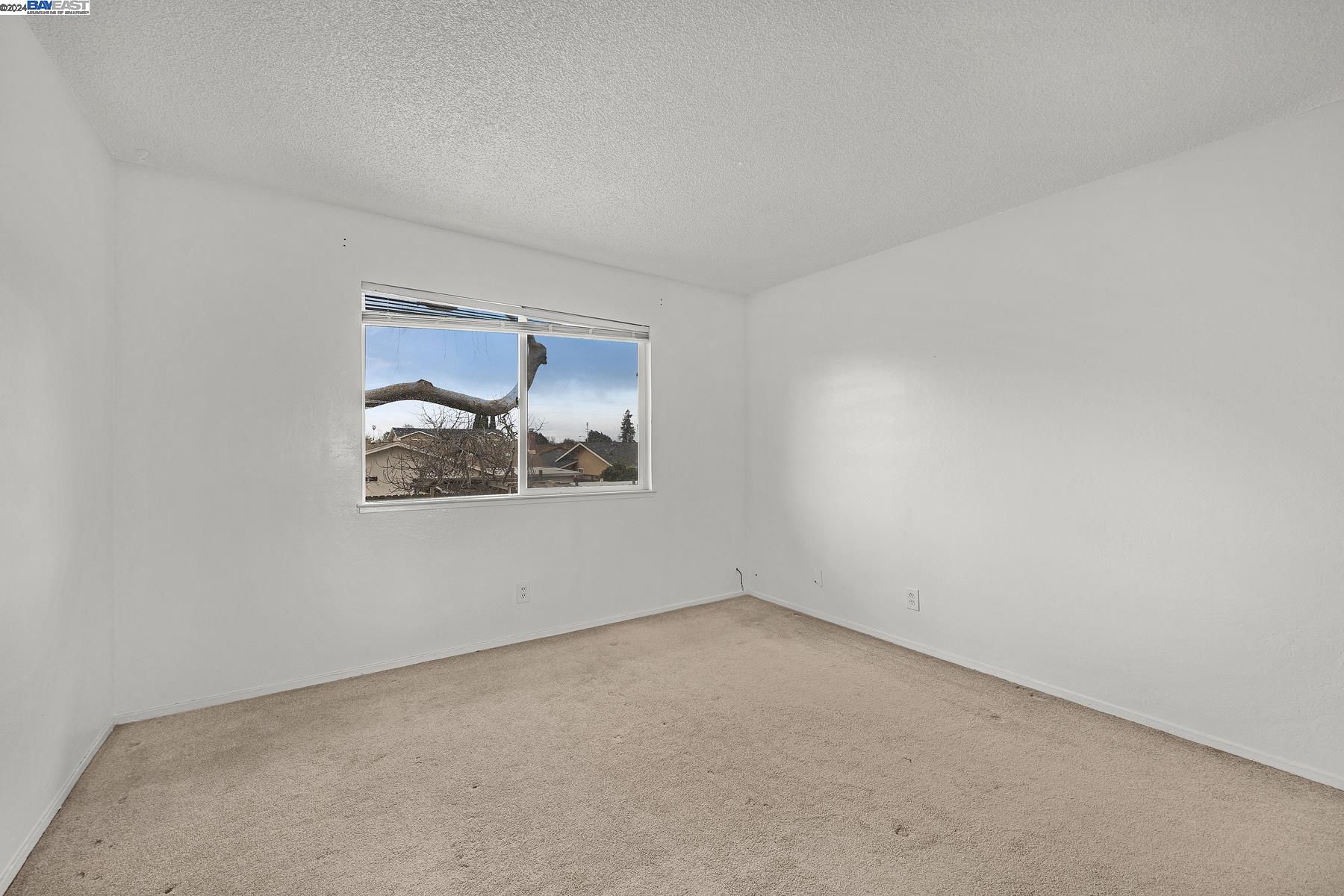 Detail Gallery Image 2 of 33 For 34809 Starling Dr #4,  Union City,  CA 94587 - 2 Beds | 1 Baths