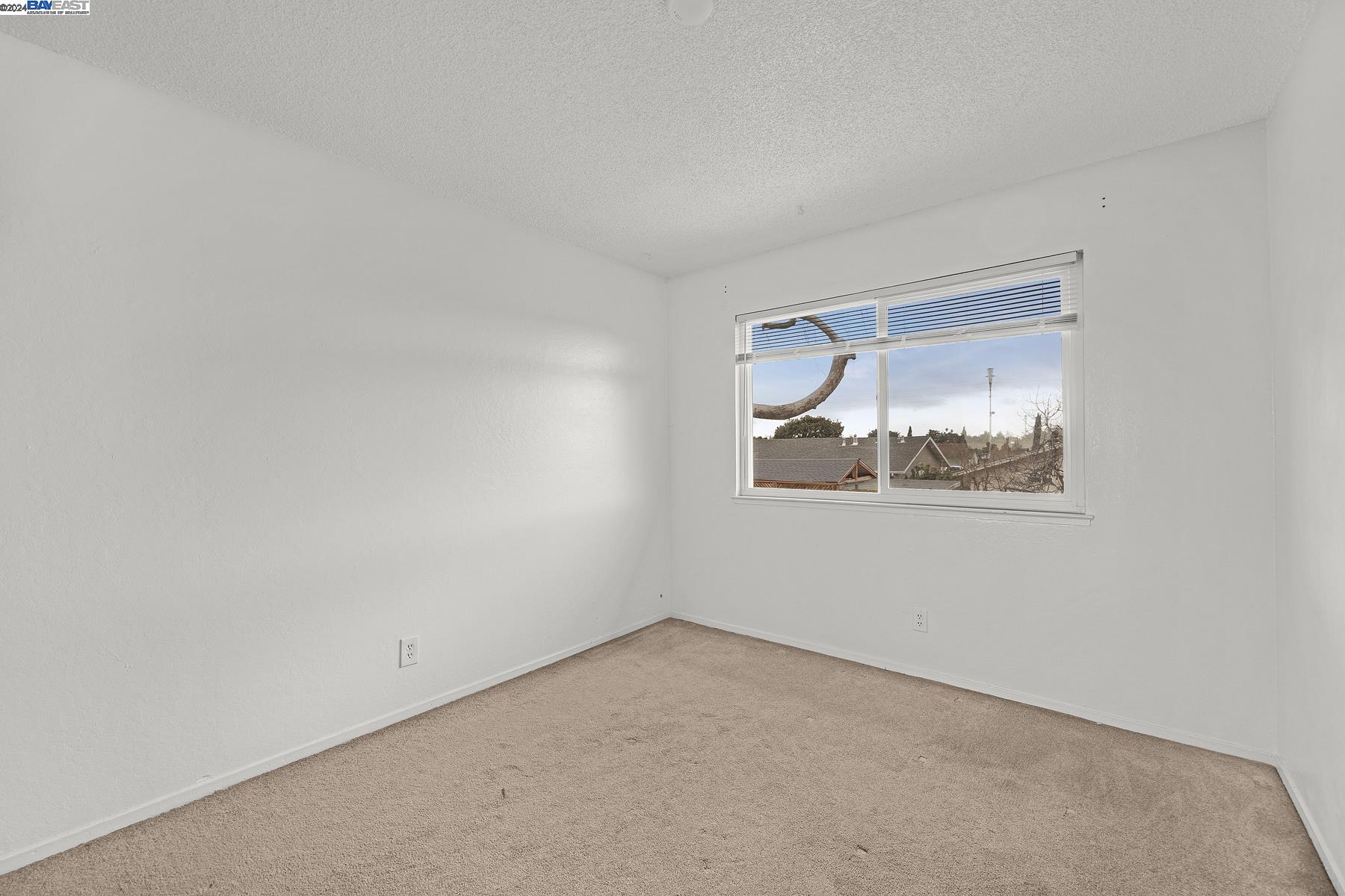 Detail Gallery Image 6 of 33 For 34809 Starling Dr #4,  Union City,  CA 94587 - 2 Beds | 1 Baths