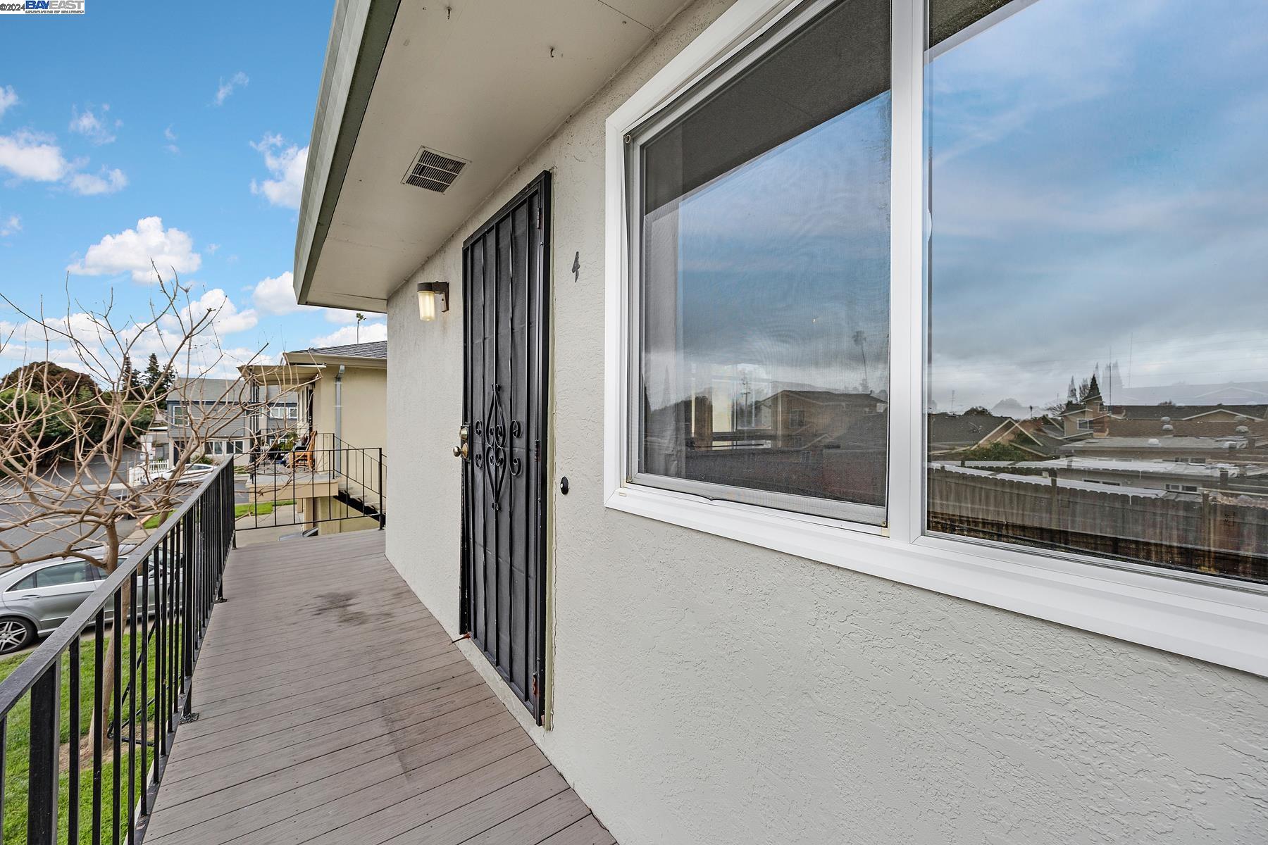 Detail Gallery Image 9 of 33 For 34809 Starling Dr #4,  Union City,  CA 94587 - 2 Beds | 1 Baths