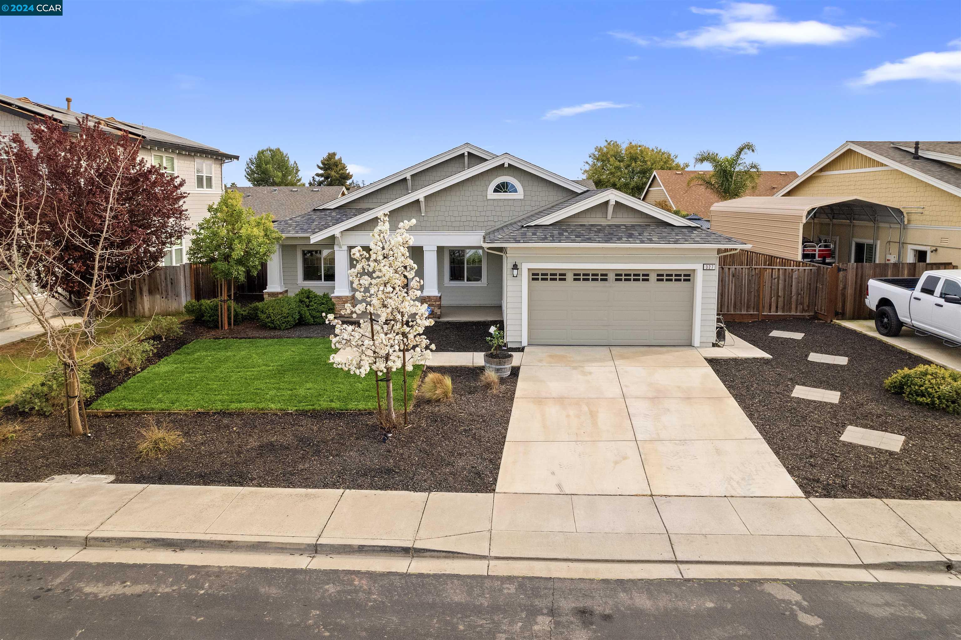 327 Clearwood Dr., Oakley, CA 