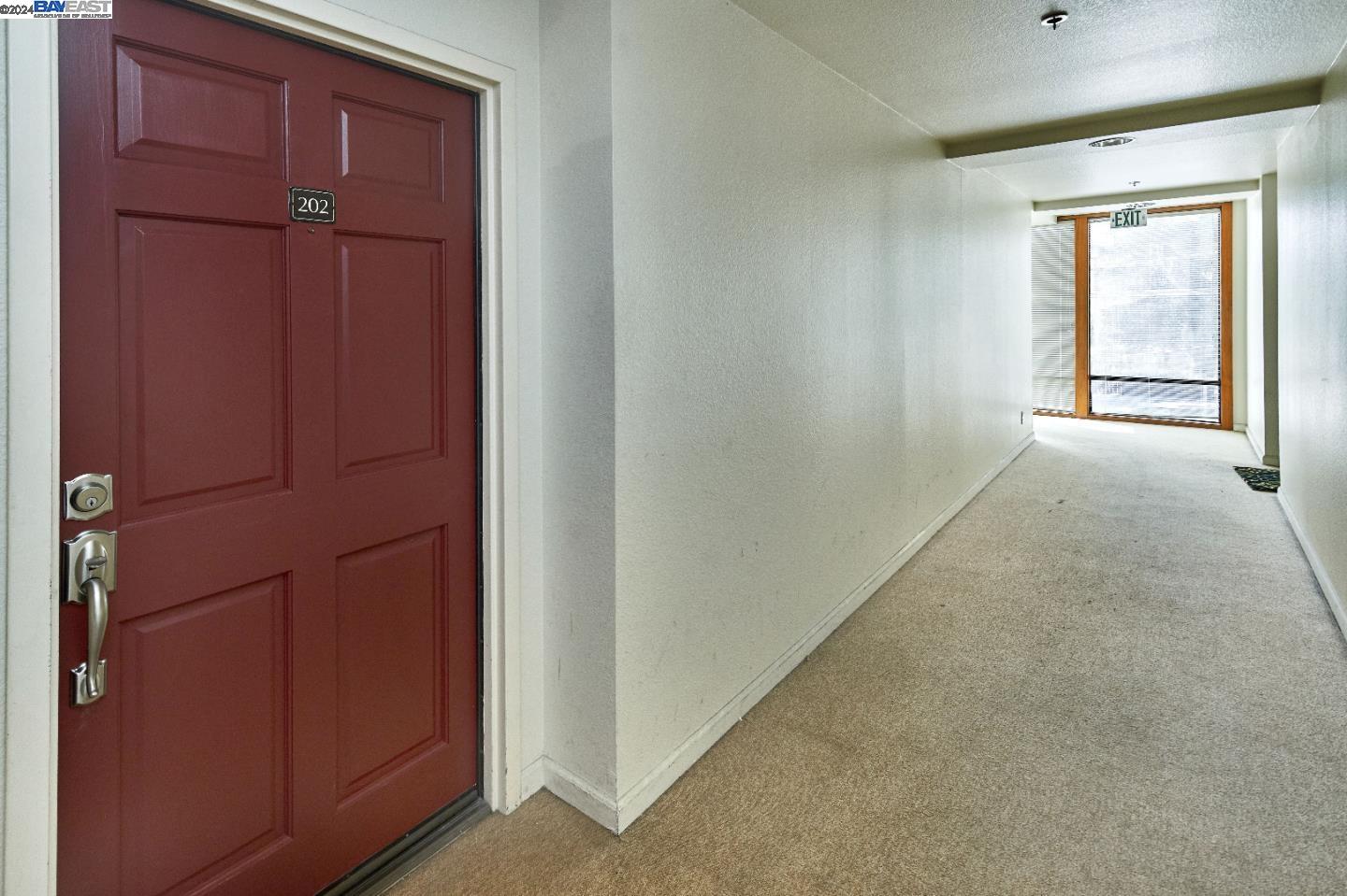 Detail Gallery Image 16 of 19 For 496 W Charleston Rd #202,  Palo Alto,  CA 94306 - 3 Beds | 2 Baths