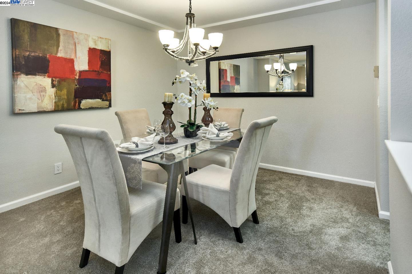 Detail Gallery Image 3 of 19 For 496 W Charleston Rd #202,  Palo Alto,  CA 94306 - 3 Beds | 2 Baths