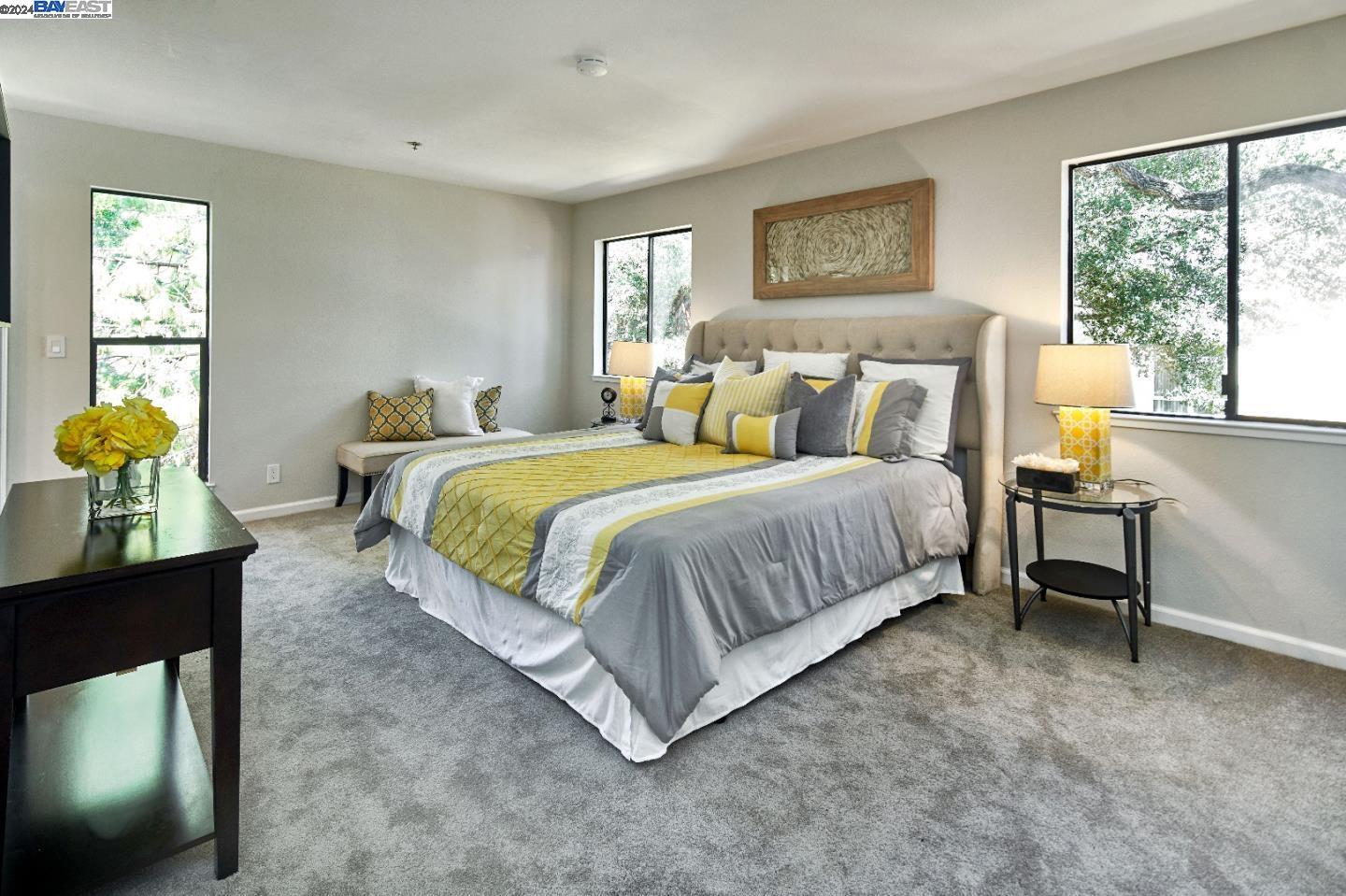 Detail Gallery Image 9 of 19 For 496 W Charleston Rd #202,  Palo Alto,  CA 94306 - 3 Beds | 2 Baths