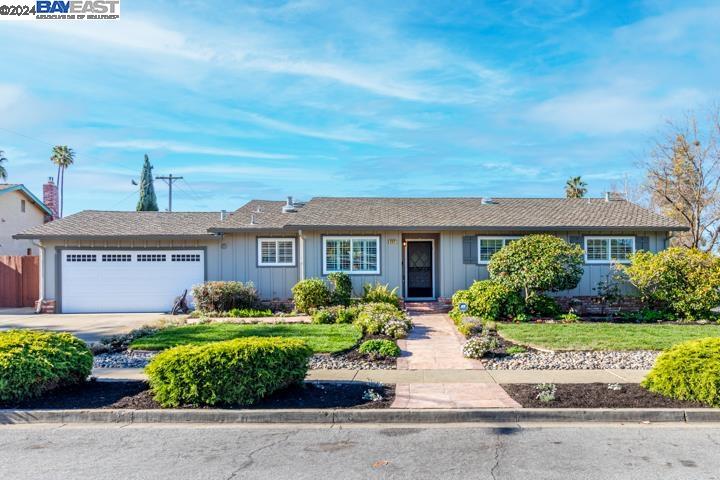 Detail Gallery Image 1 of 1 For 692 Emerson St, Fremont,  CA 94539 - 3 Beds | 2 Baths