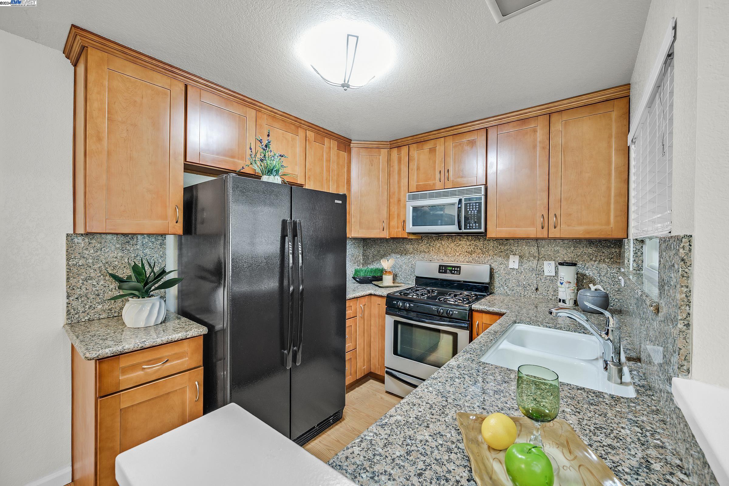 Detail Gallery Image 11 of 31 For 3685 Nutwood Ter #312,  Fremont,  CA 94536 - 1 Beds | 1 Baths