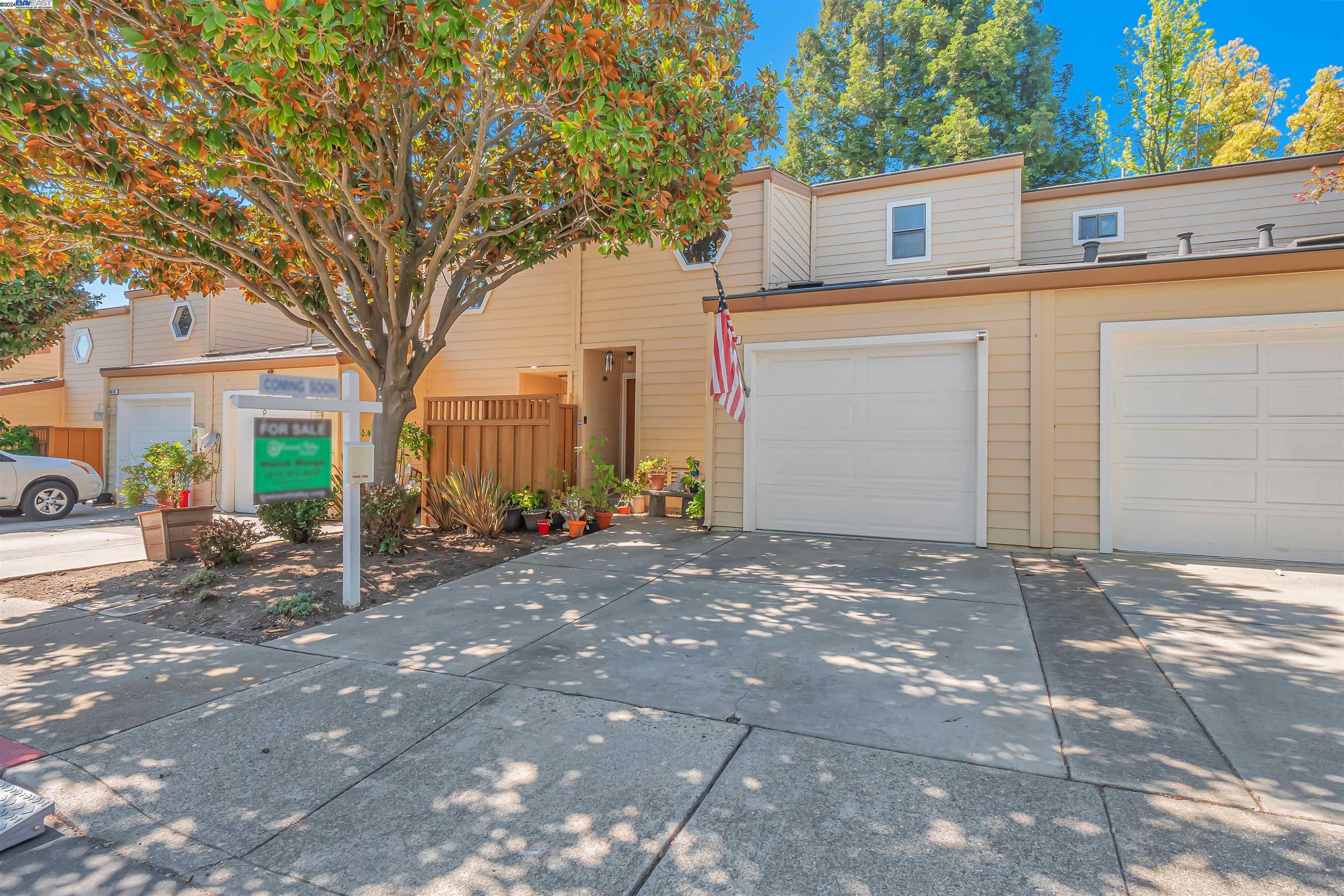 Detail Gallery Image 2 of 60 For 6607 Pioneer Ln #5,  Dublin,  CA 94568 - 2 Beds | 2/1 Baths