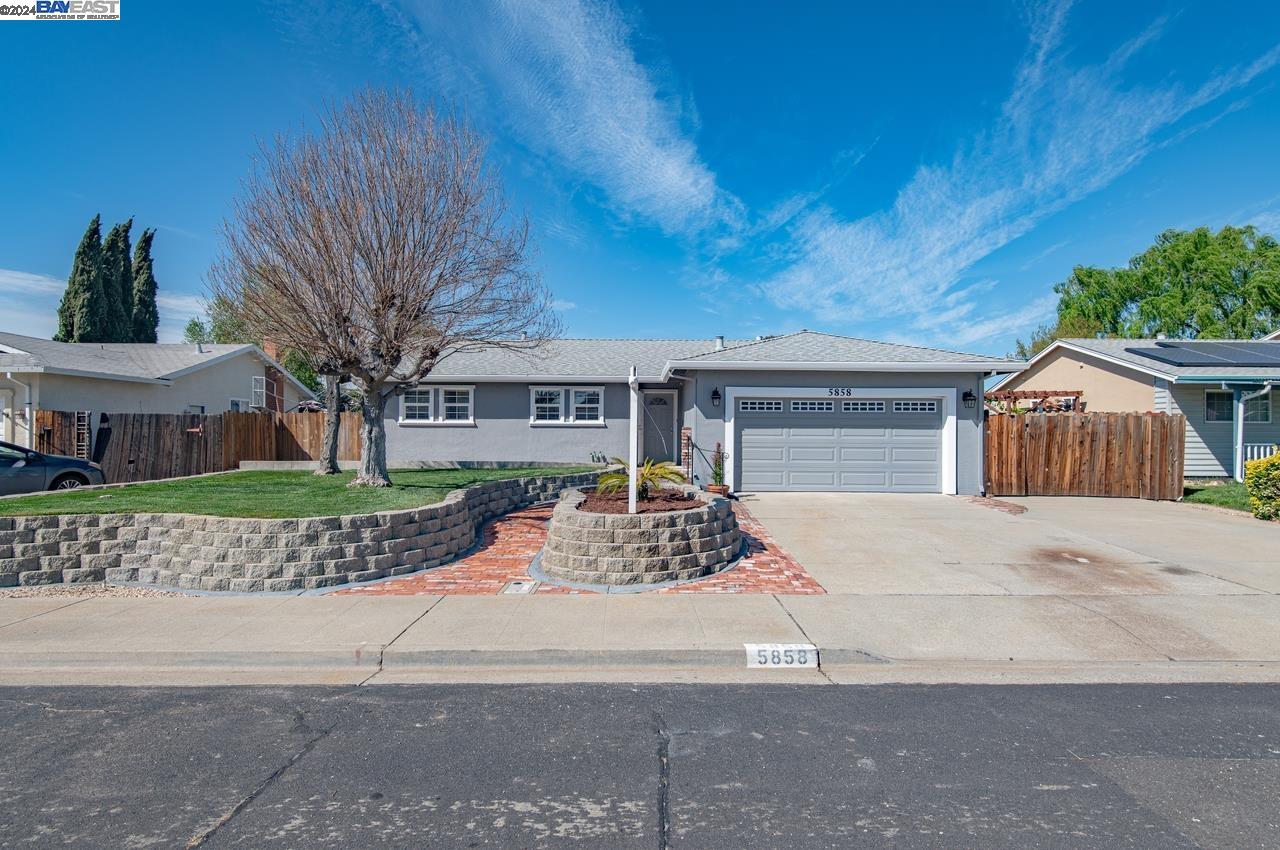 5858 Singing Hills Ave, Livermore, CA 