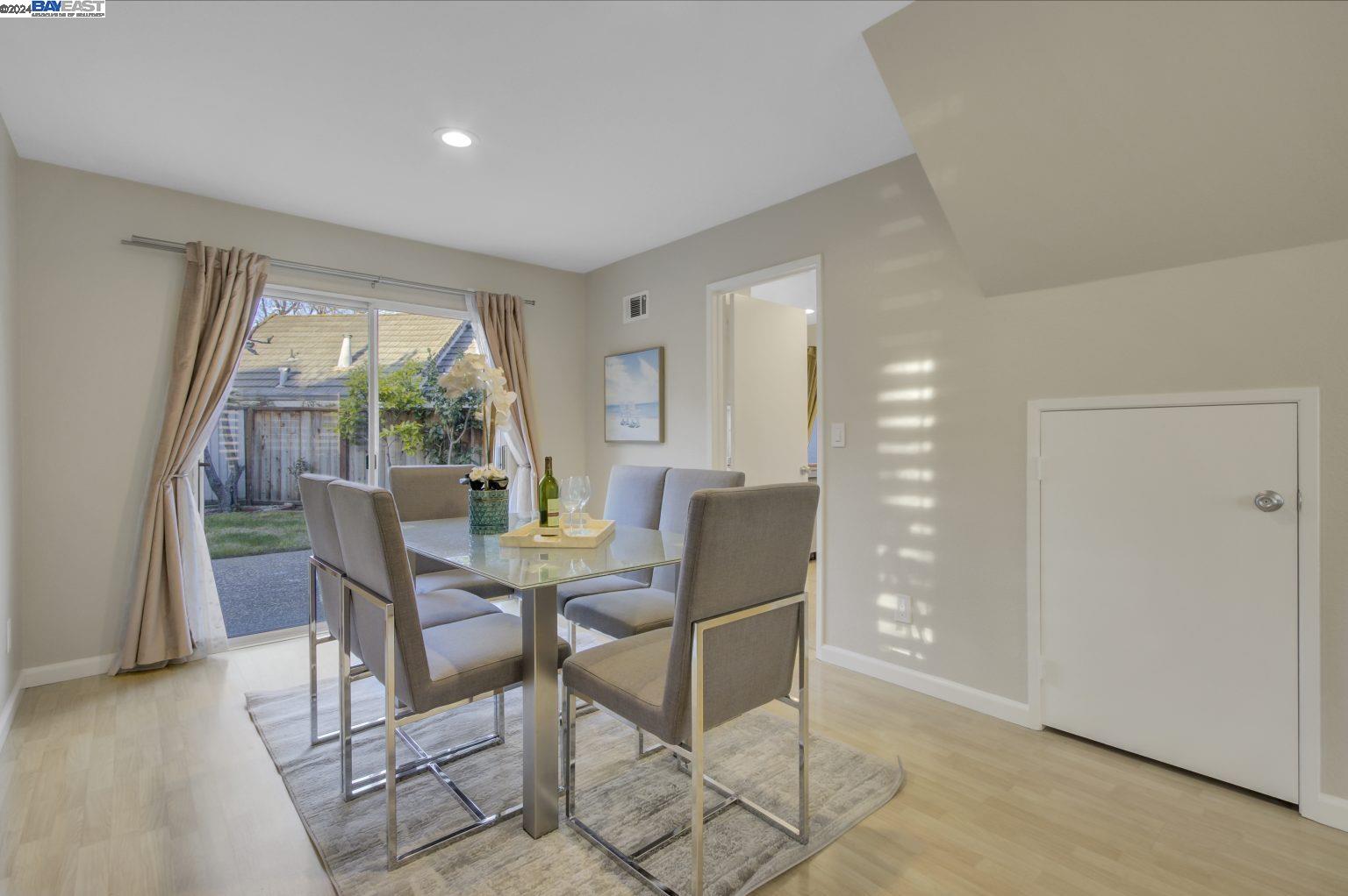 Detail Gallery Image 11 of 36 For 34264 Tupelo St, Fremont,  CA 94555 - 3 Beds | 2/1 Baths