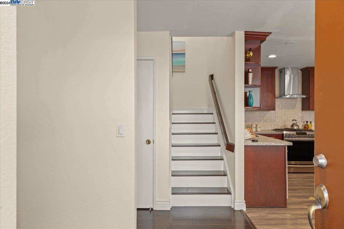 Detail Gallery Image 7 of 36 For 936 Big Bear Ct, Milpitas,  CA 95035 - 2 Beds | 2 Baths