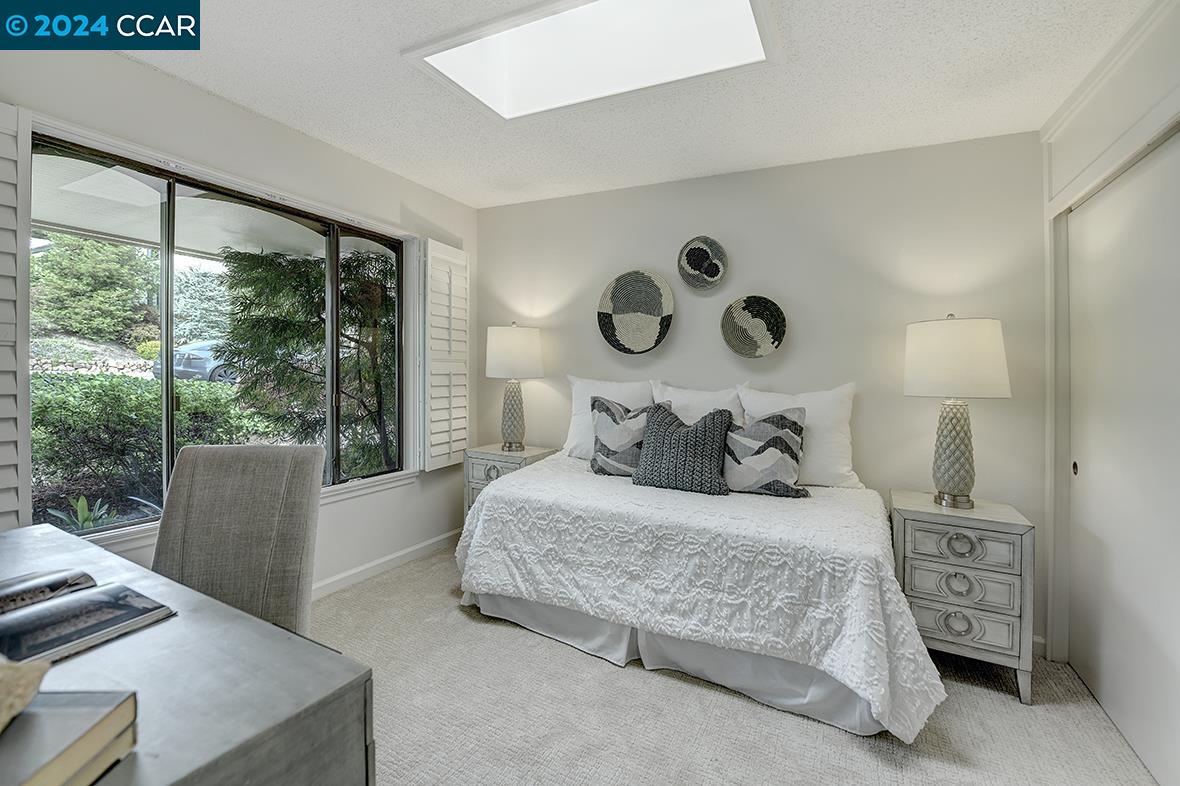 Detail Gallery Image 23 of 46 For 2300 Pine Knoll Dr #4,  Walnut Creek,  CA 94595 - 2 Beds | 1 Baths