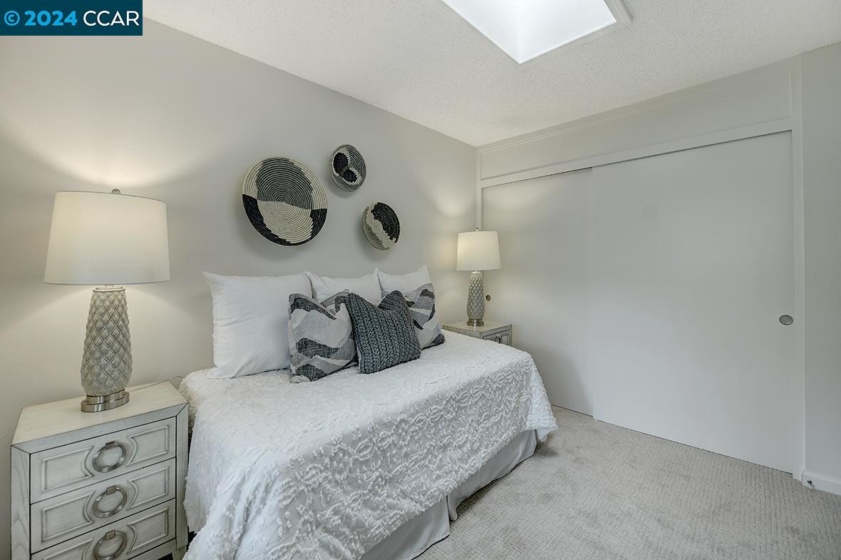 Detail Gallery Image 24 of 46 For 2300 Pine Knoll Dr #4,  Walnut Creek,  CA 94595 - 2 Beds | 1 Baths