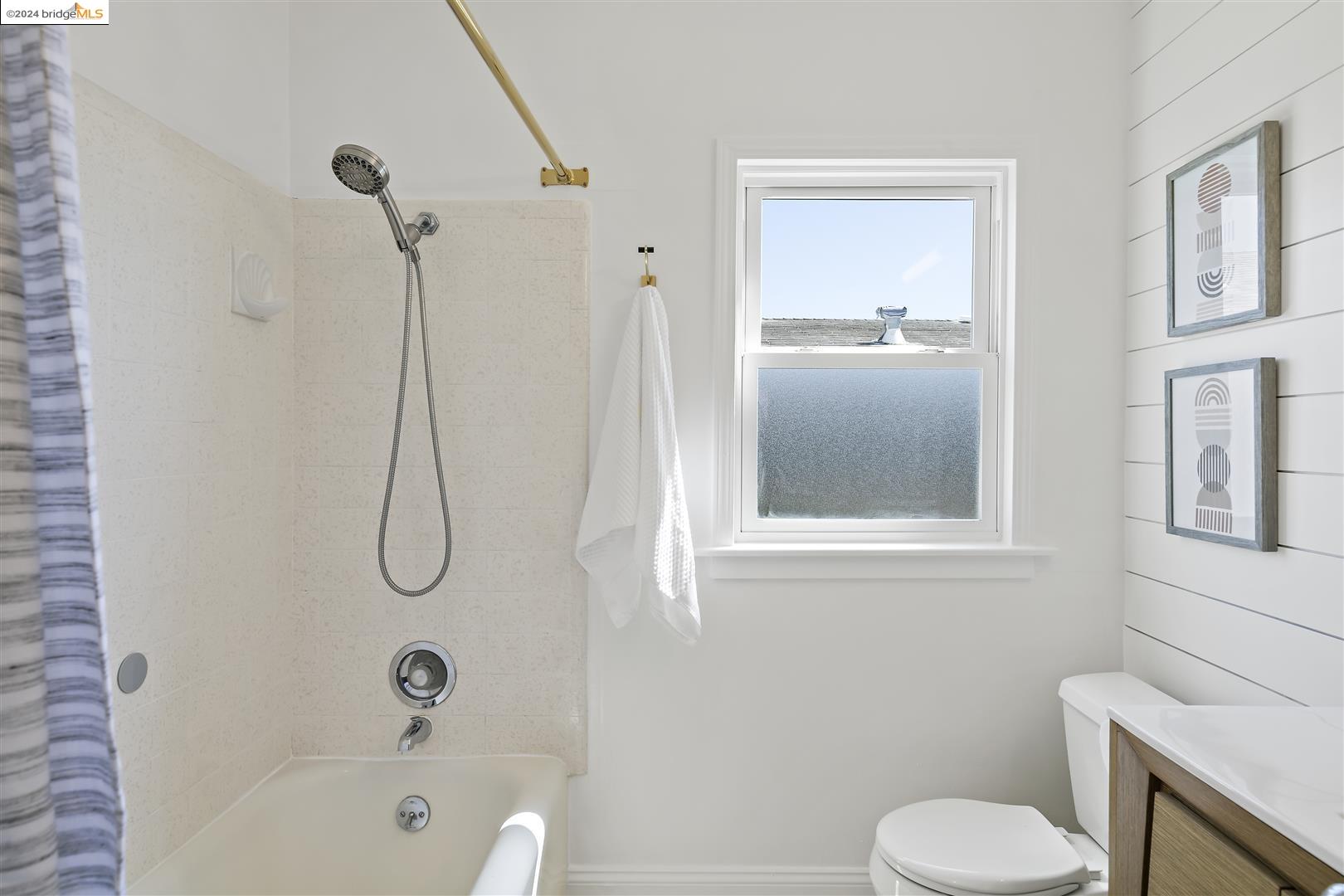 Detail Gallery Image 18 of 51 For 7406 Stockton Ave, El Cerrito,  CA 94530 - 3 Beds | 2 Baths