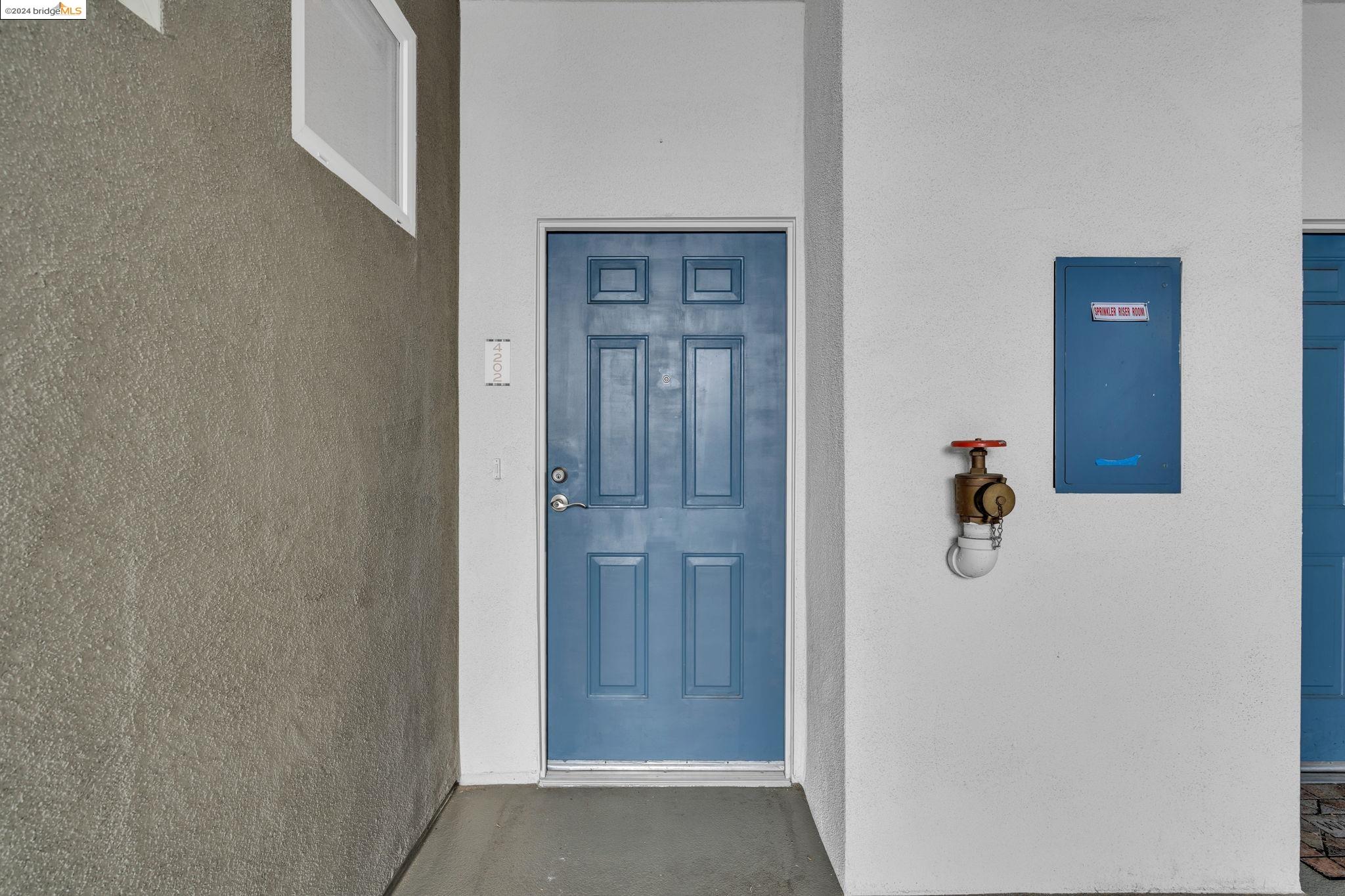 Detail Gallery Image 2 of 20 For 1121 40th St #4202,  Emeryville,  CA 94608 - 1 Beds | 1 Baths