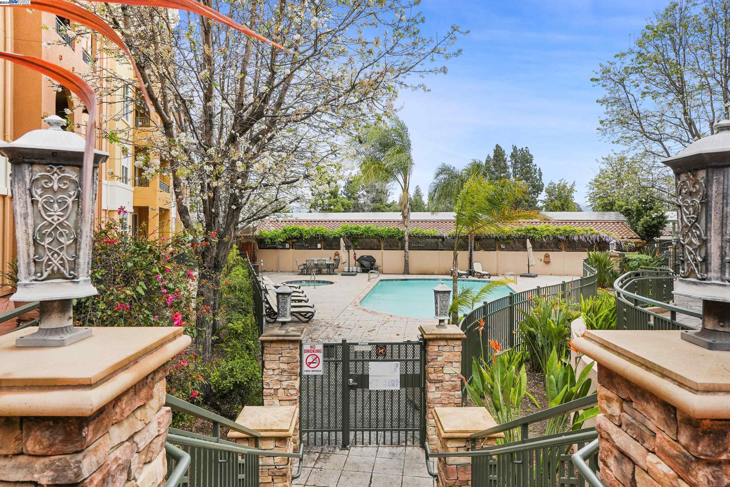 Detail Gallery Image 28 of 50 For 1445 Fruitdale Ave #127,  San Jose,  CA 95128 - 2 Beds | 2 Baths