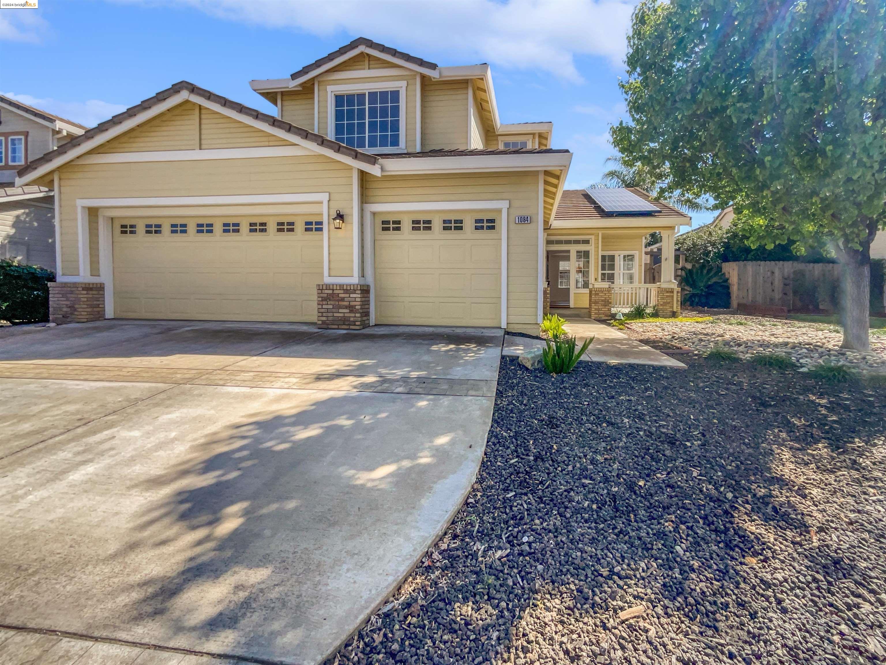 1084 Somersby, Brentwood, CA 