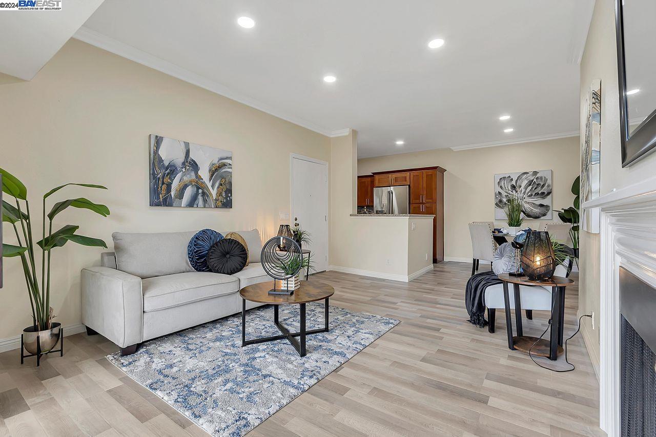 Detail Gallery Image 7 of 35 For 3454 Bridgewood Ter #213,  Fremont,  CA 94536 - 2 Beds | 2 Baths