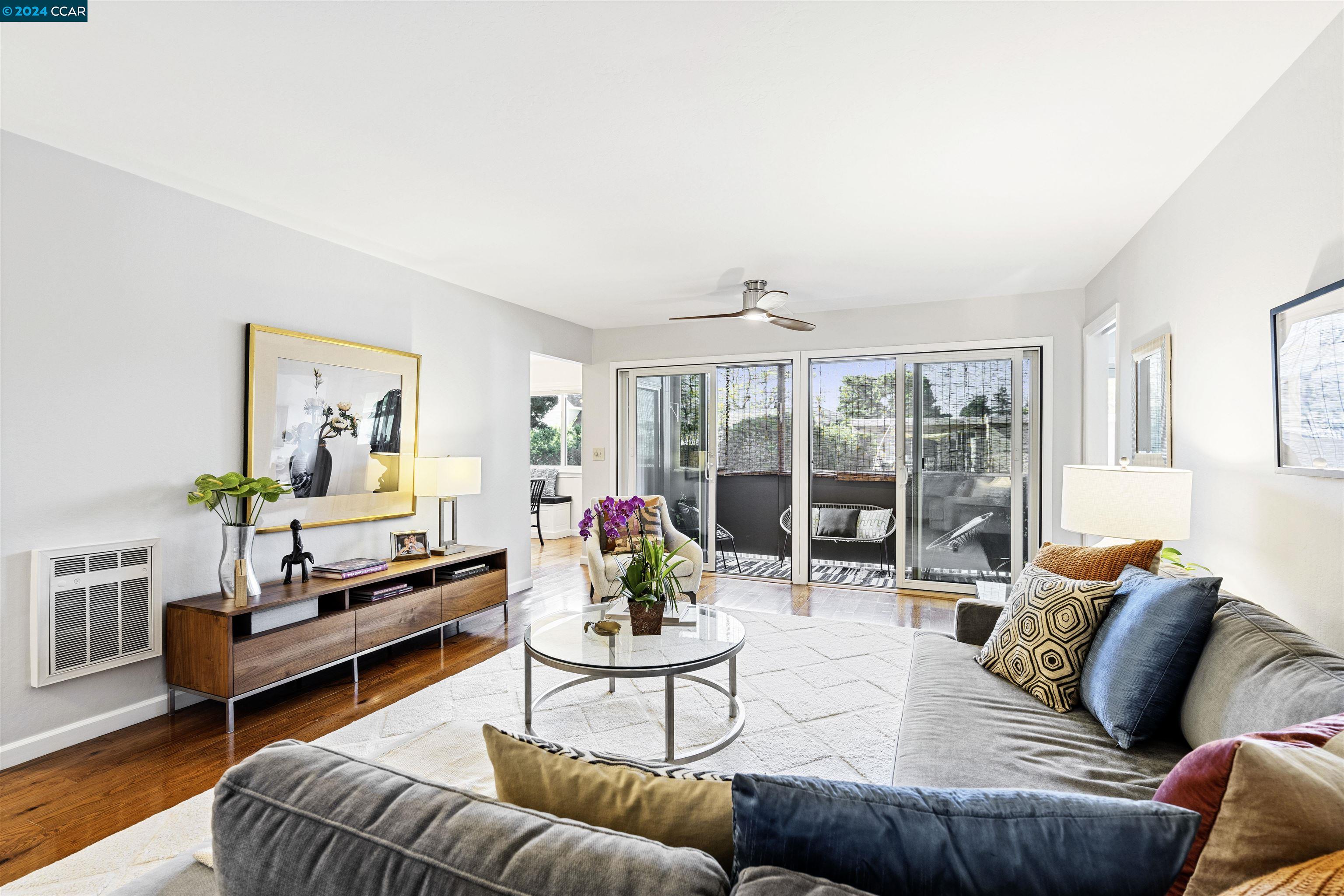 Detail Gallery Image 5 of 60 For 1810 Central Ave #206,  Alameda,  CA 94501 - 2 Beds | 2 Baths