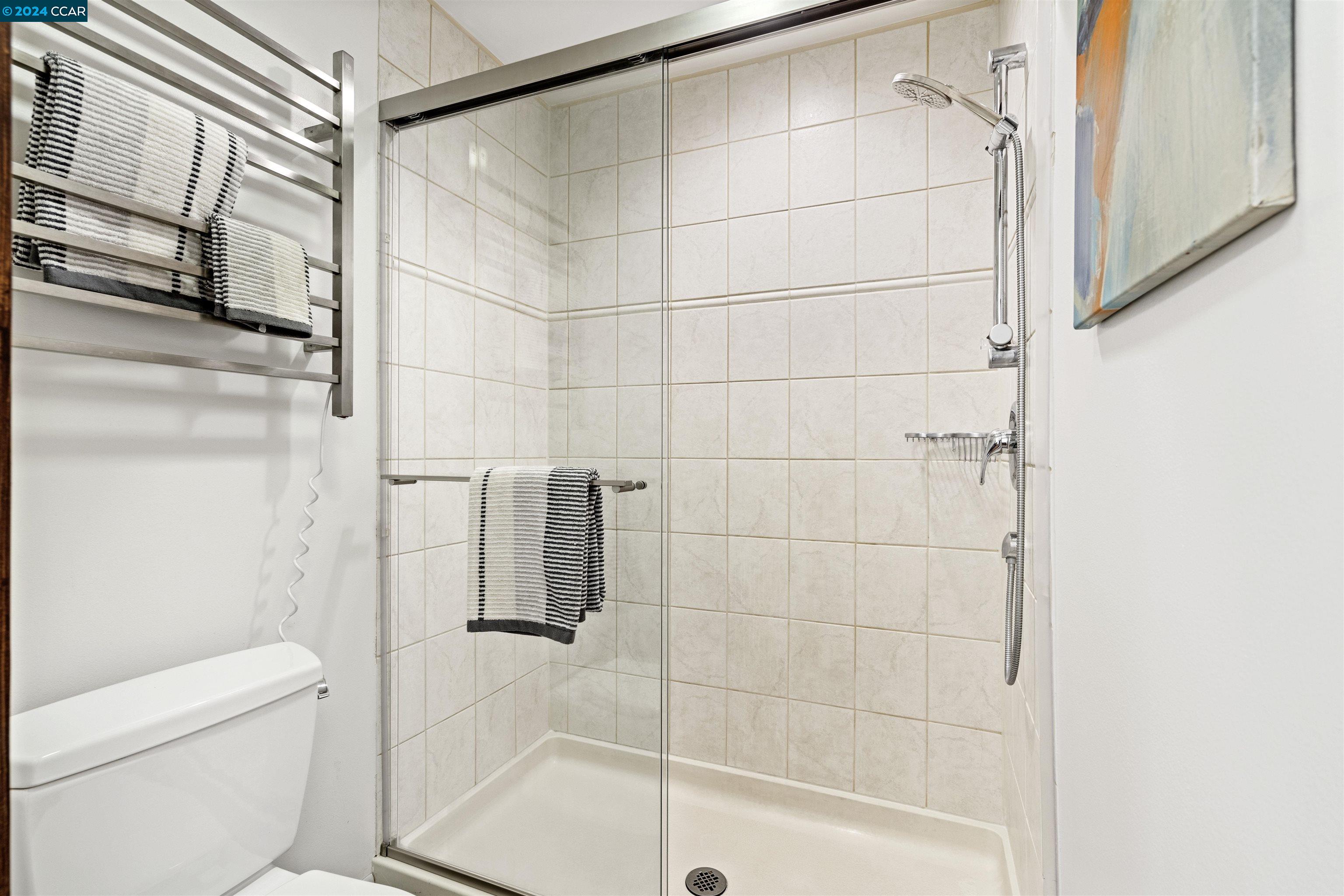 Detail Gallery Image 41 of 60 For 1810 Central Ave #206,  Alameda,  CA 94501 - 2 Beds | 2 Baths