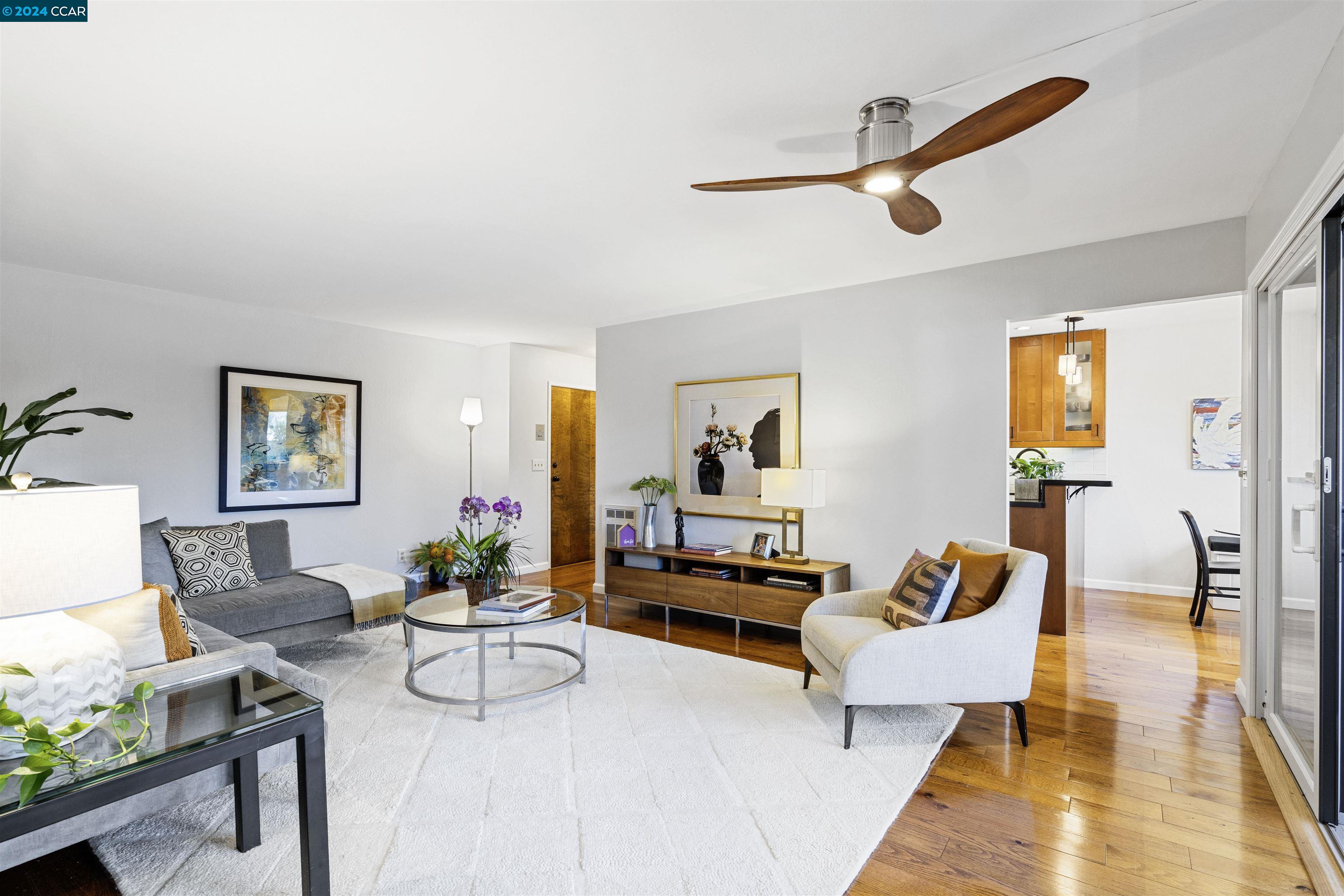 Detail Gallery Image 8 of 60 For 1810 Central Ave #206,  Alameda,  CA 94501 - 2 Beds | 2 Baths