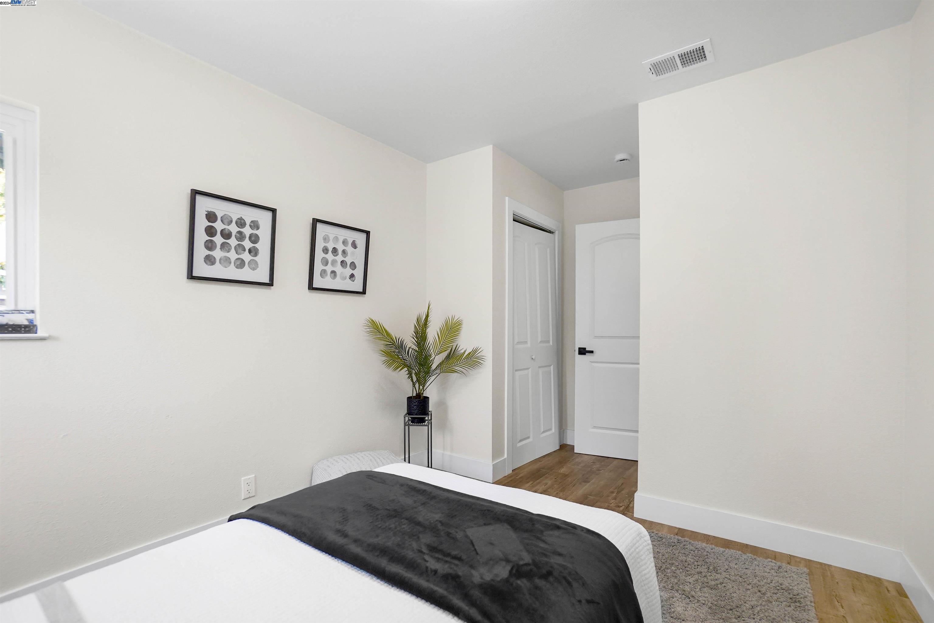 Detail Gallery Image 24 of 37 For 23481 Nevada Road, Hayward,  CA 94541 - 3 Beds | 1 Baths