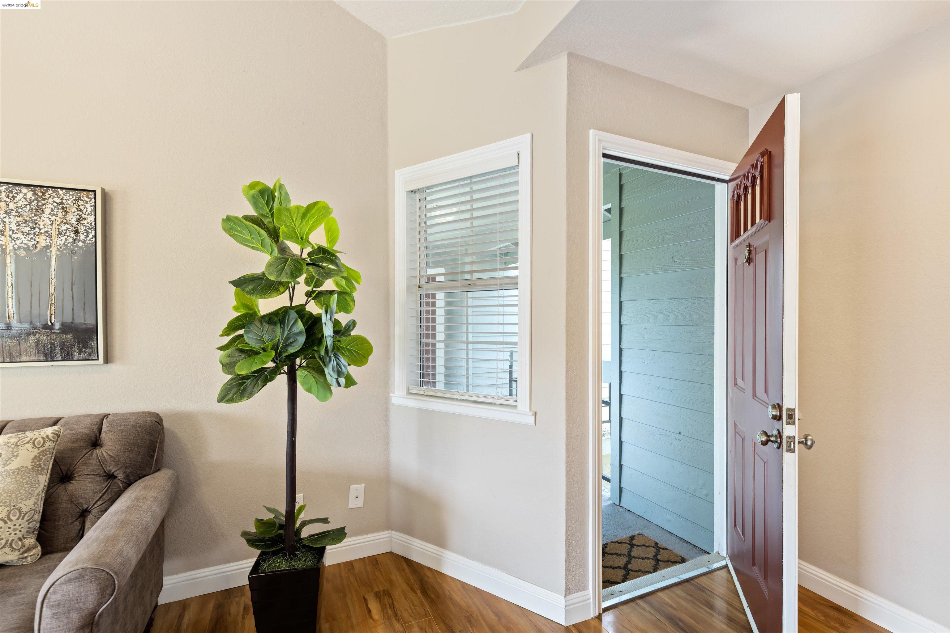 Detail Gallery Image 2 of 34 For 8150 Mountain View Dr #B,  Pleasanton,  CA 94588 - 2 Beds | 2 Baths