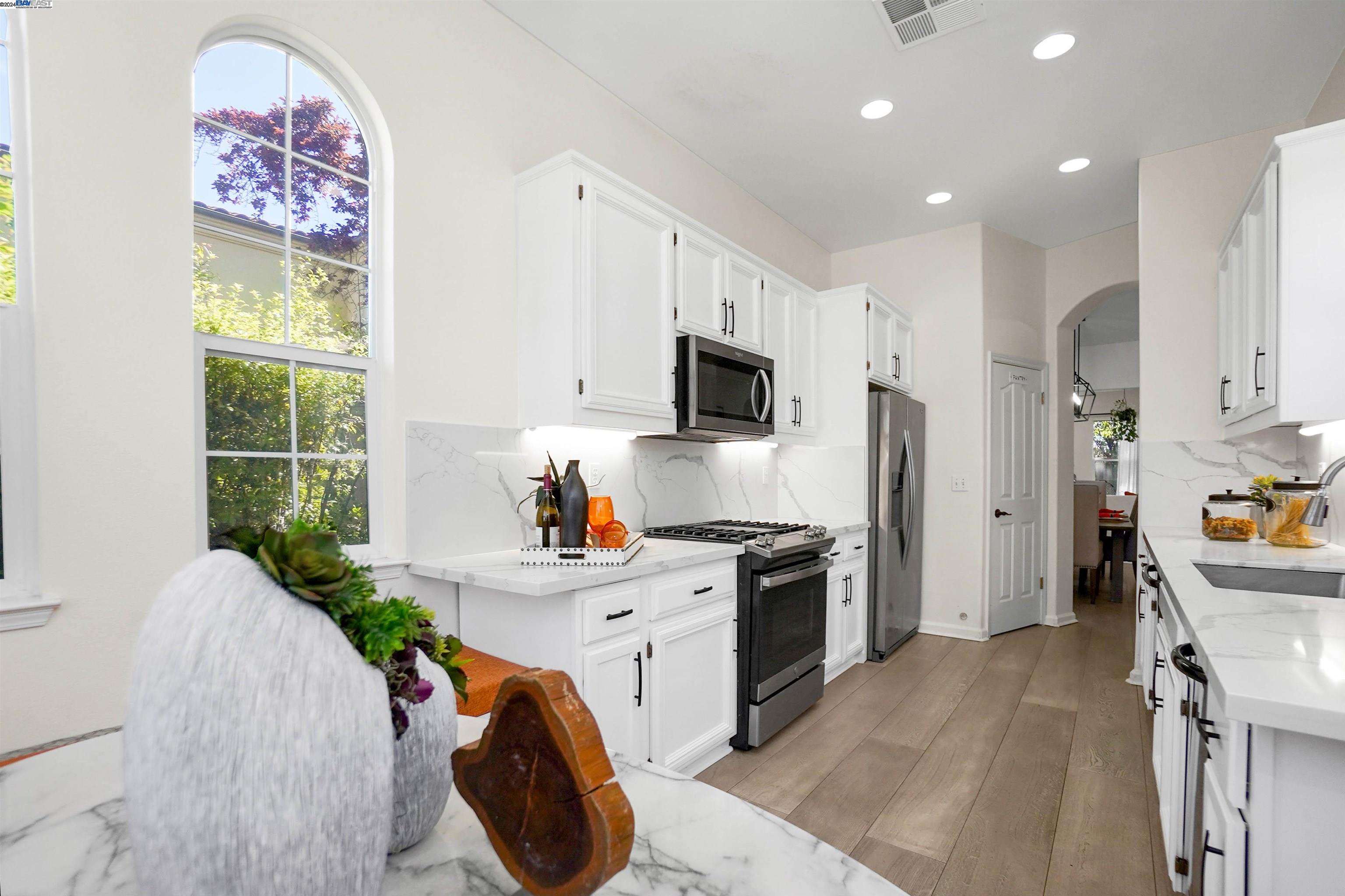 Detail Gallery Image 20 of 51 For 209 Aspenwood Ct, San Ramon,  CA 94582 - 3 Beds | 2 Baths