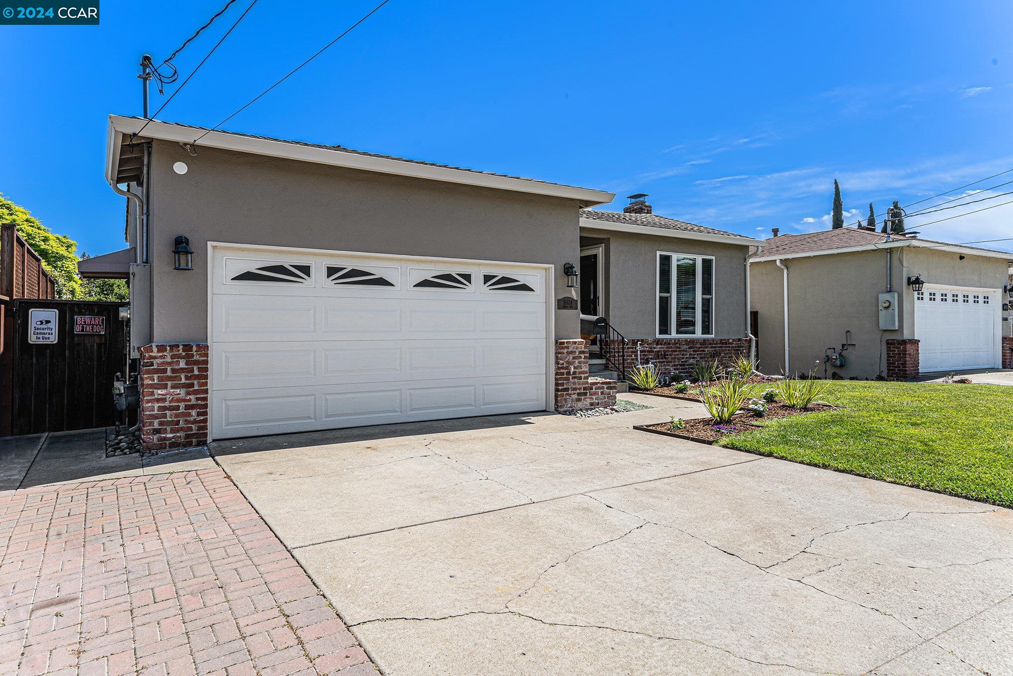 Detail Gallery Image 3 of 28 For 18414 Terry Way, Castro Valley,  CA 94546 - 3 Beds | 1/1 Baths