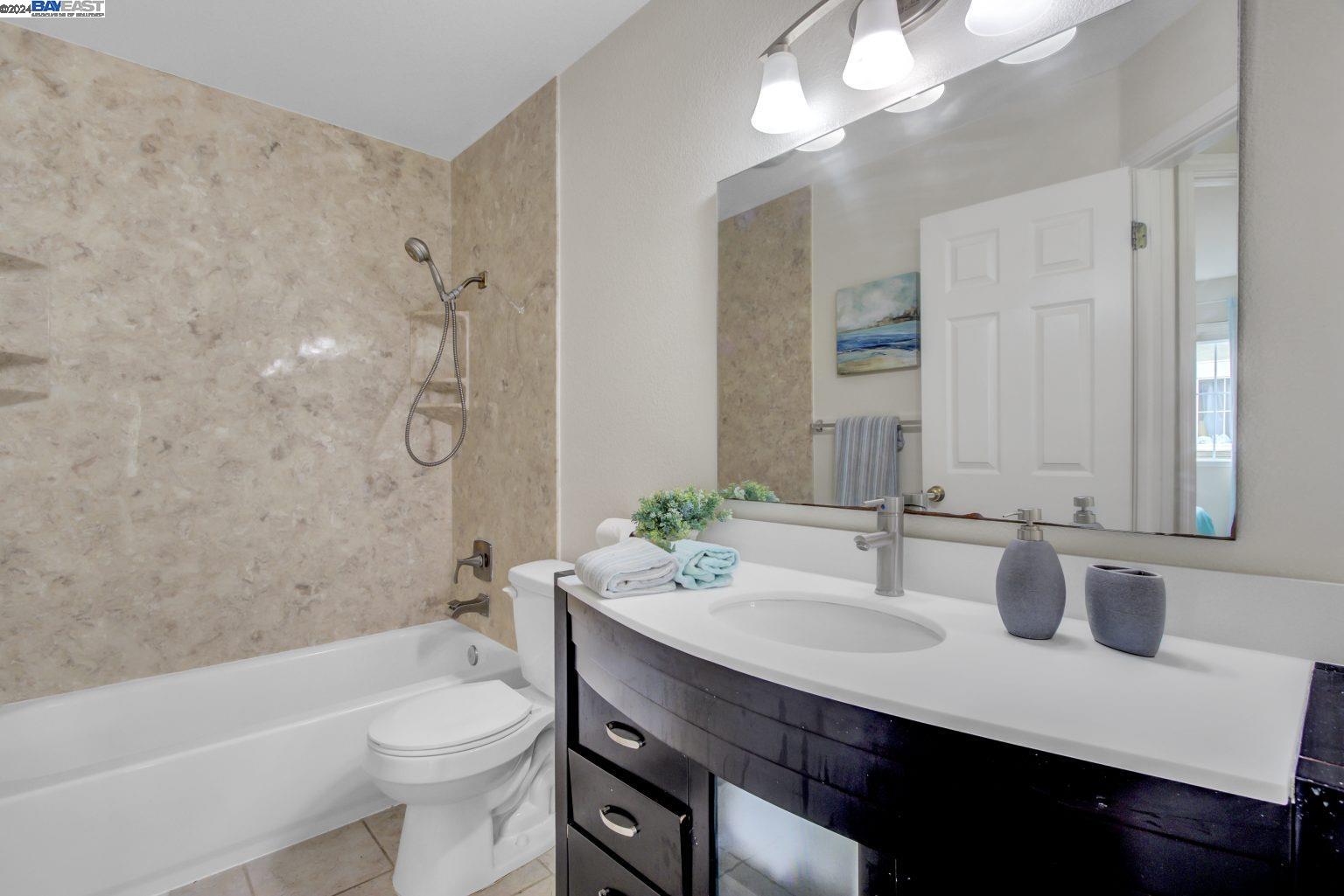 Detail Gallery Image 23 of 39 For 4112 Tawny Ter, Fremont,  CA 94536 - 3 Beds | 2/1 Baths