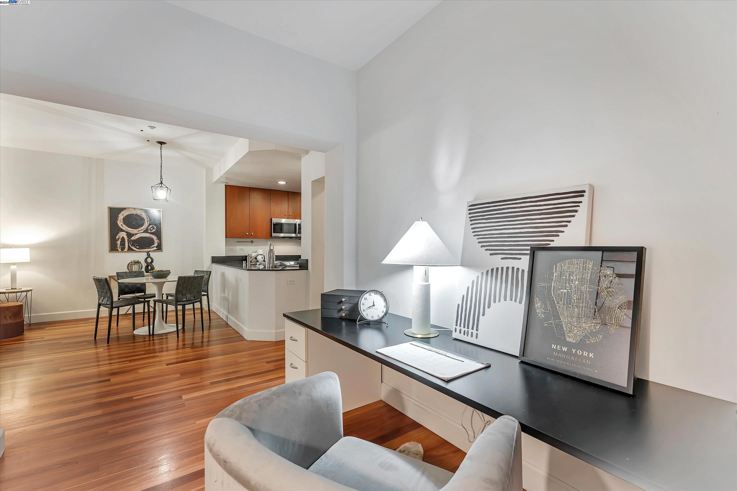 Detail Gallery Image 10 of 34 For 585 9th St #336,  Oakland,  CA 94607 - 2 Beds | 2 Baths
