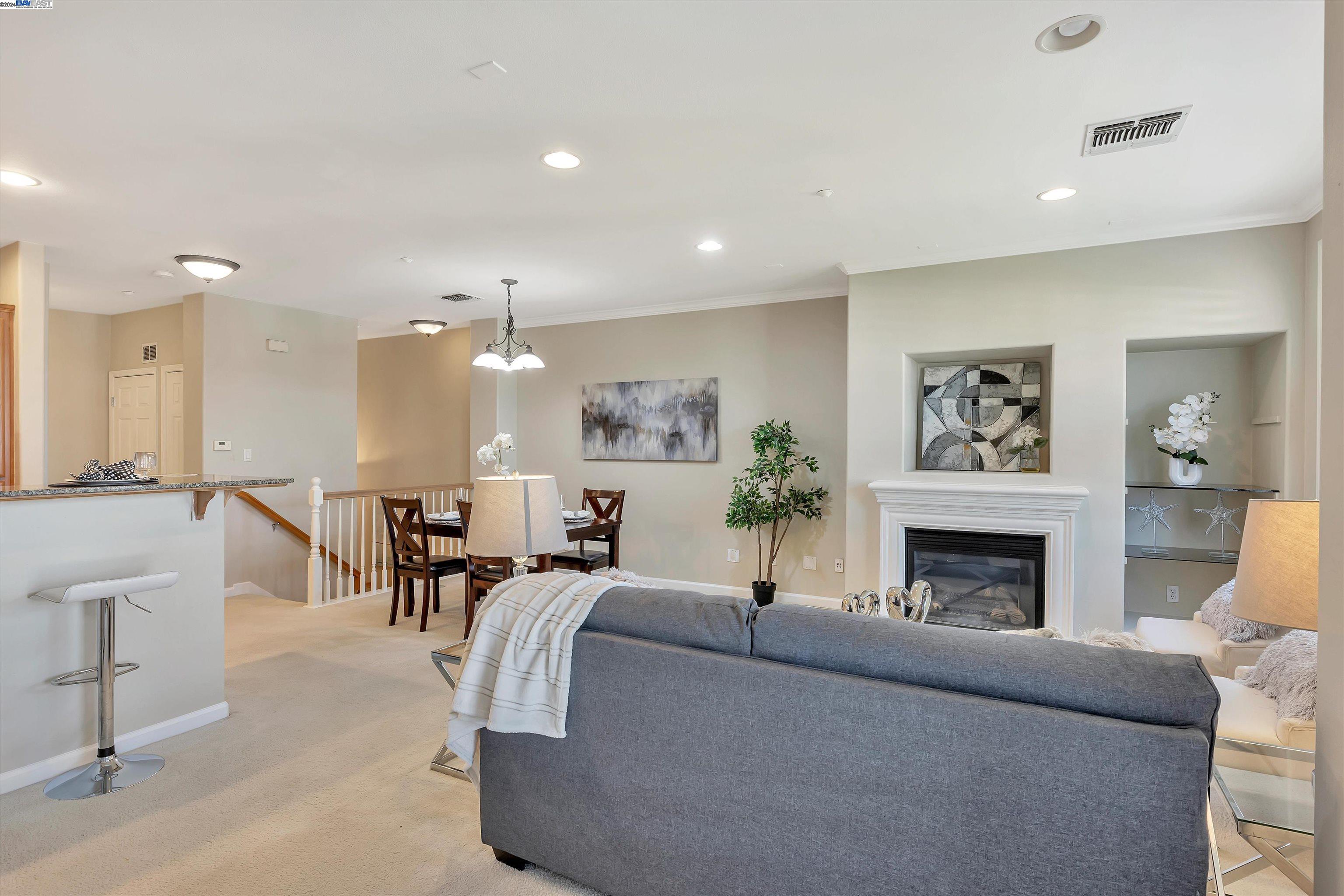 Detail Gallery Image 5 of 39 For 3240 Maguire Way #424,  Dublin,  CA 94568 - 2 Beds | 2/1 Baths