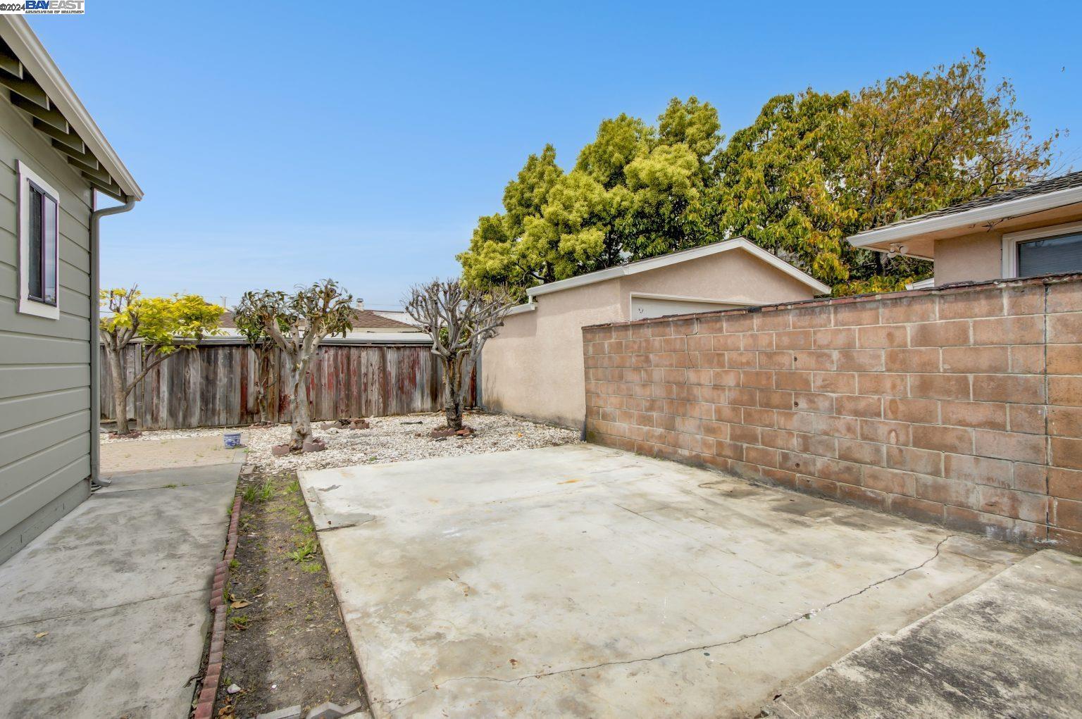Detail Gallery Image 31 of 38 For 1521 152nd Ave, San Leandro,  CA 94578 - 4 Beds | 2 Baths