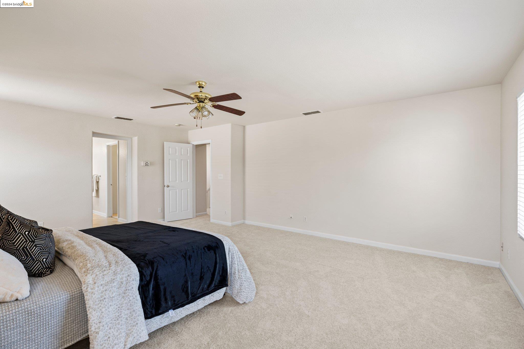 Detail Gallery Image 41 of 60 For 2047 Pasado Ave, Manteca,  CA 95336 - 4 Beds | 2/1 Baths