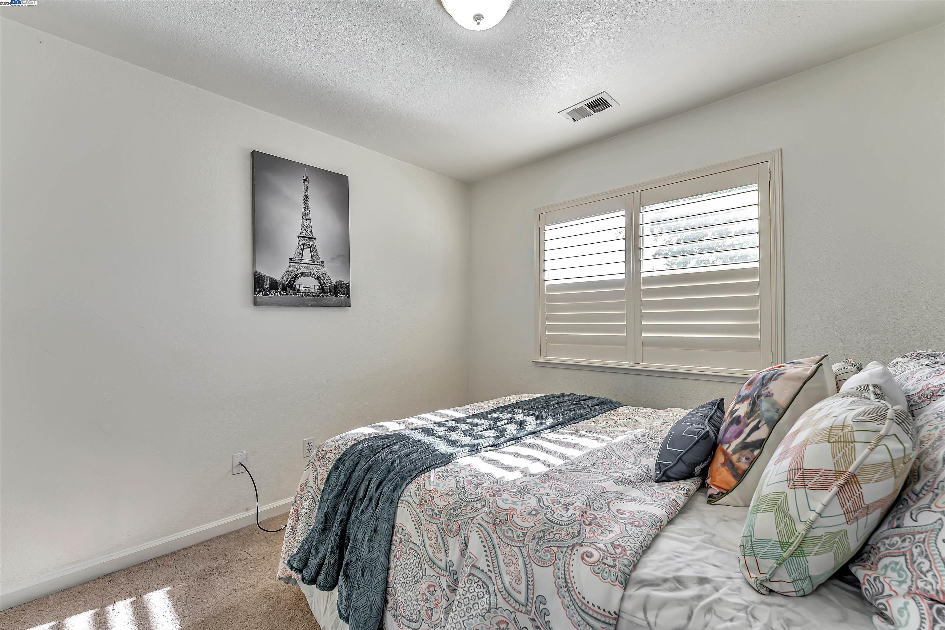 Detail Gallery Image 28 of 56 For 15563 Ronconi Dr, San Lorenzo,  CA 94580 - 3 Beds | 2/1 Baths