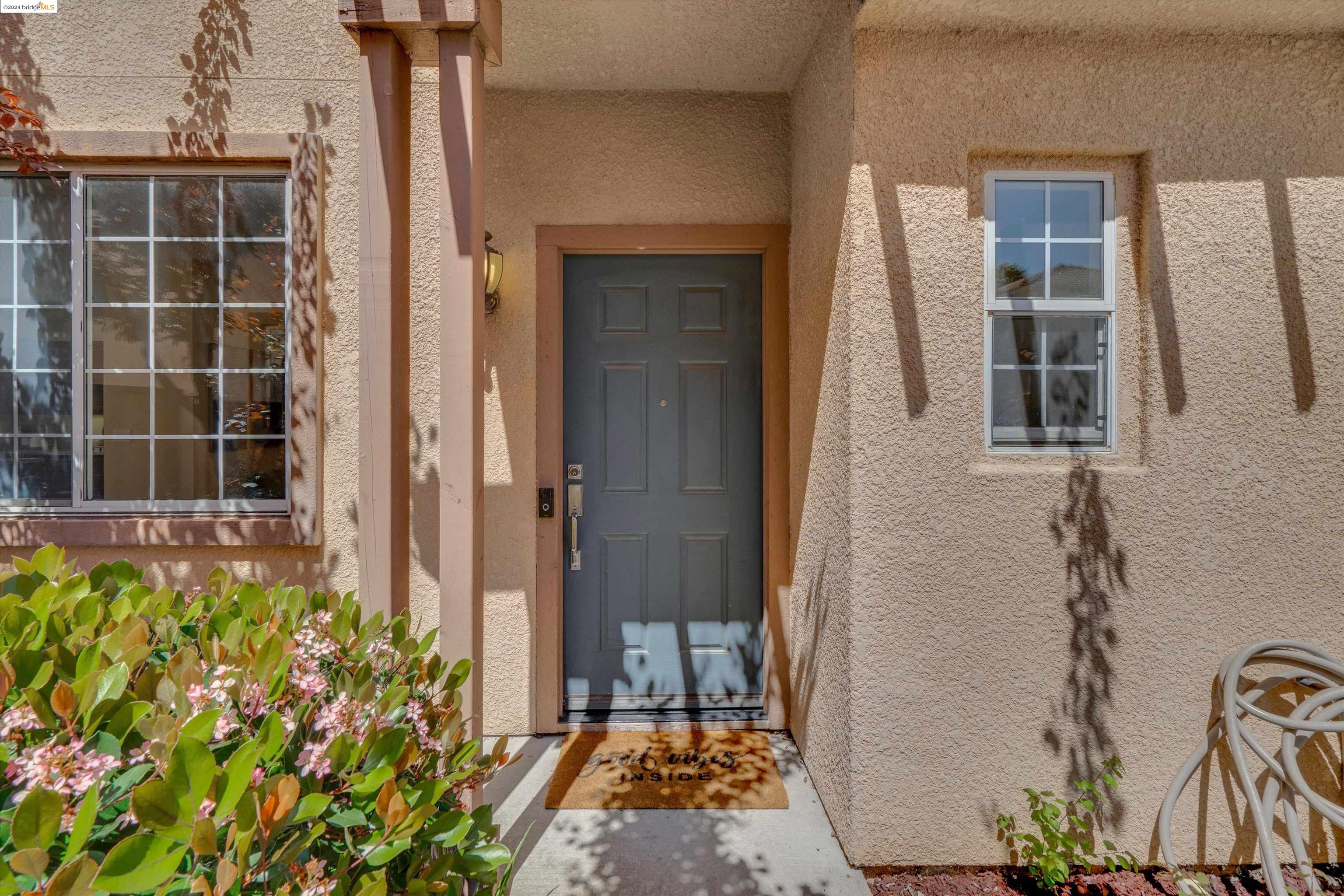 Detail Gallery Image 5 of 28 For 2235 Black Sooter Ct, San Leandro,  CA 94578 - 4 Beds | 2/1 Baths