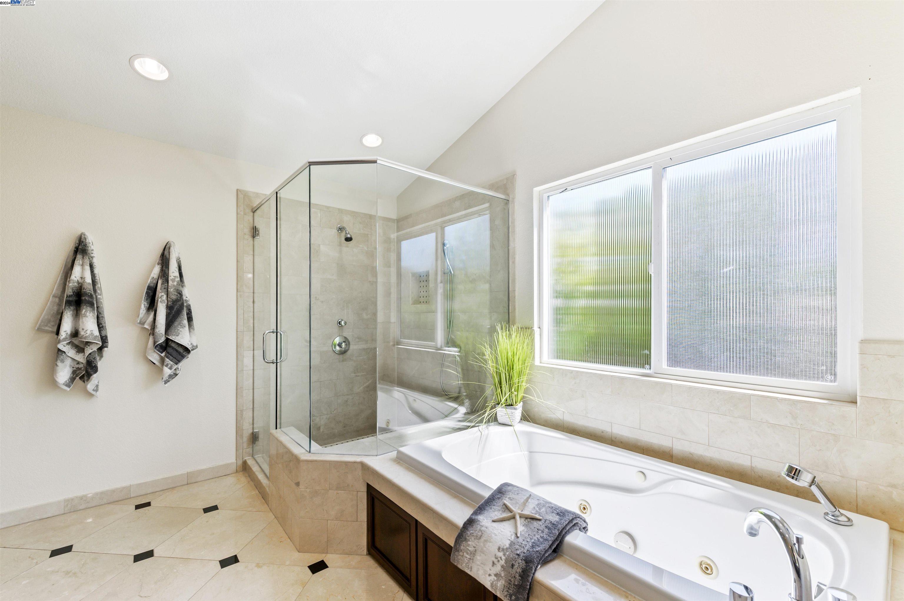 Detail Gallery Image 31 of 46 For 3735 Kamp Dr, Pleasanton,  CA 94588 - 4 Beds | 2/1 Baths